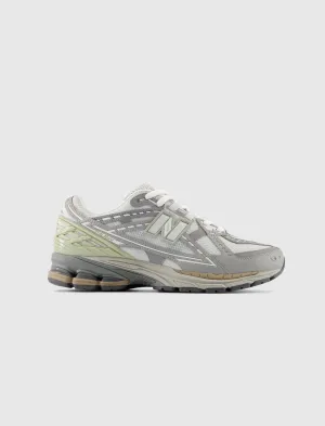 1906 "TEAM AWAY GREY" Clothing	NEW BALANCE