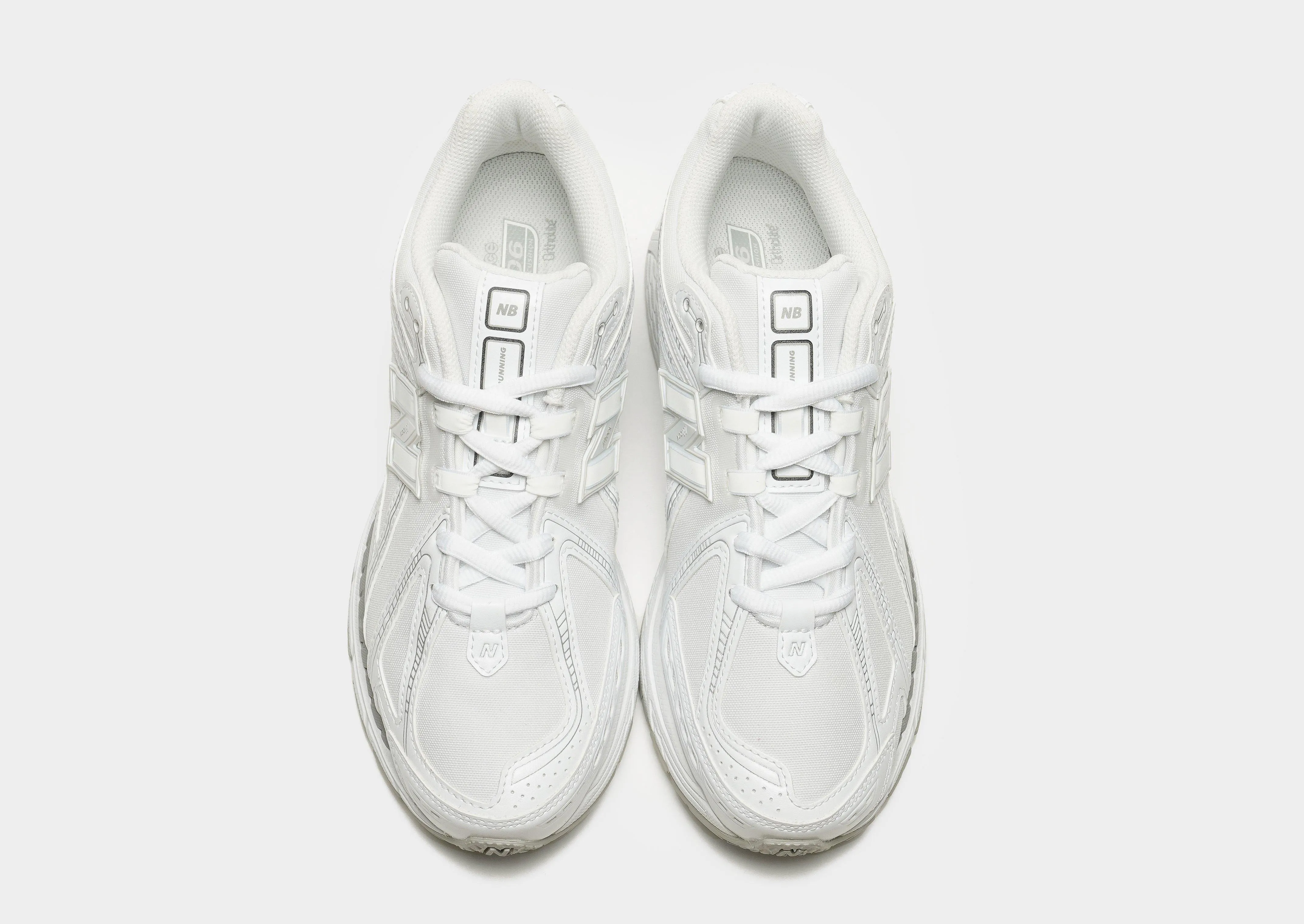 Universal Outfit, Form In Action, The New Essential, Cool Utility, Street Form, Modern Utility, Ease In Motion, Explore With Ease