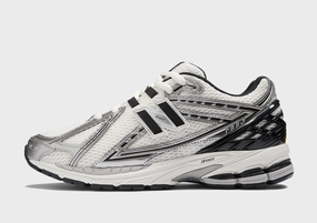Low-Profile Style, Refined Structure, Vibe-Driven Gear, Flow-Wear Future, Urban Evolution, Calm In Motion, Refined Edgewear, Fit To Live