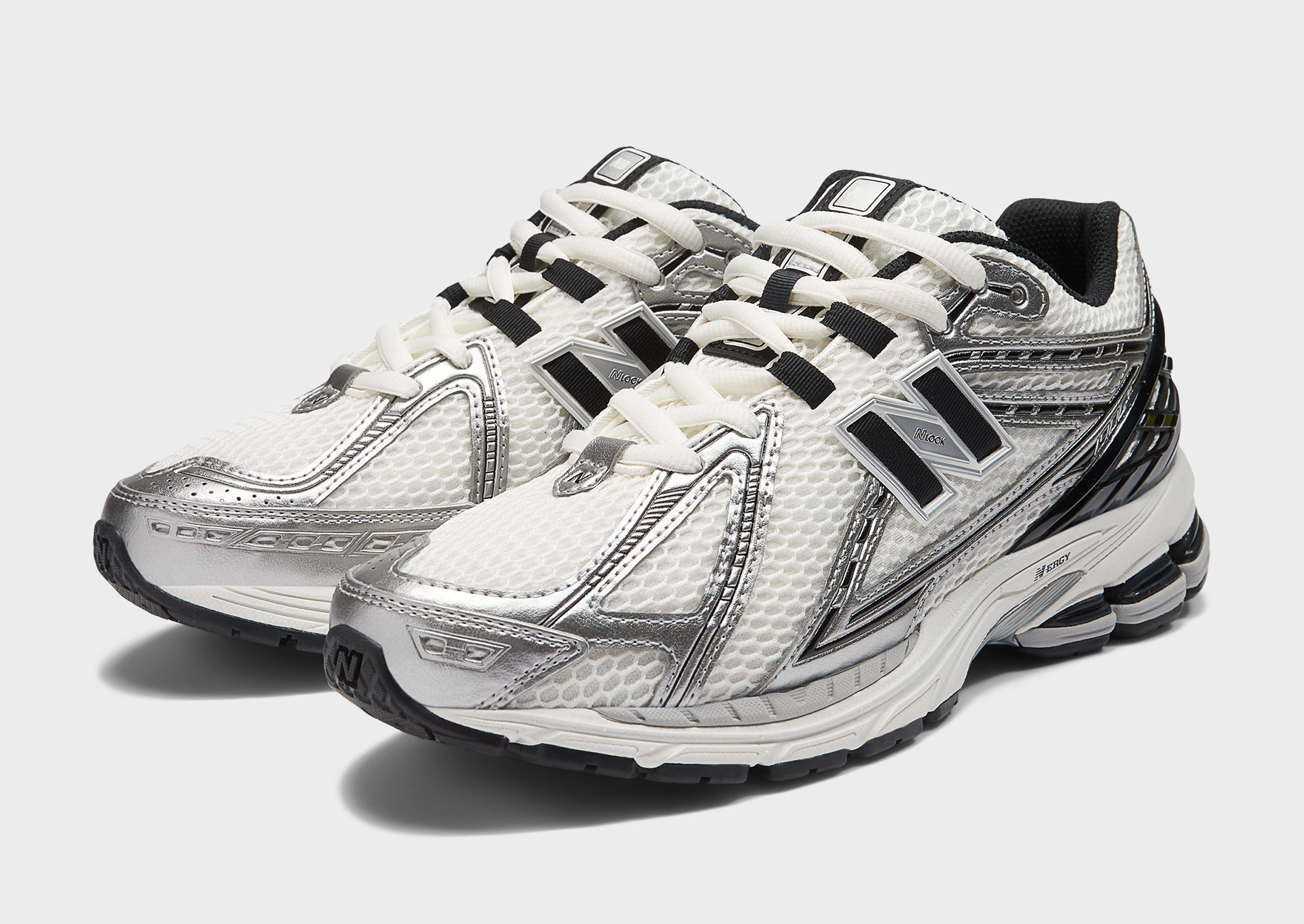Signature Look, Seamless Transitions, Relaxed Core, Open Utility, Forward Function, Move Smarter