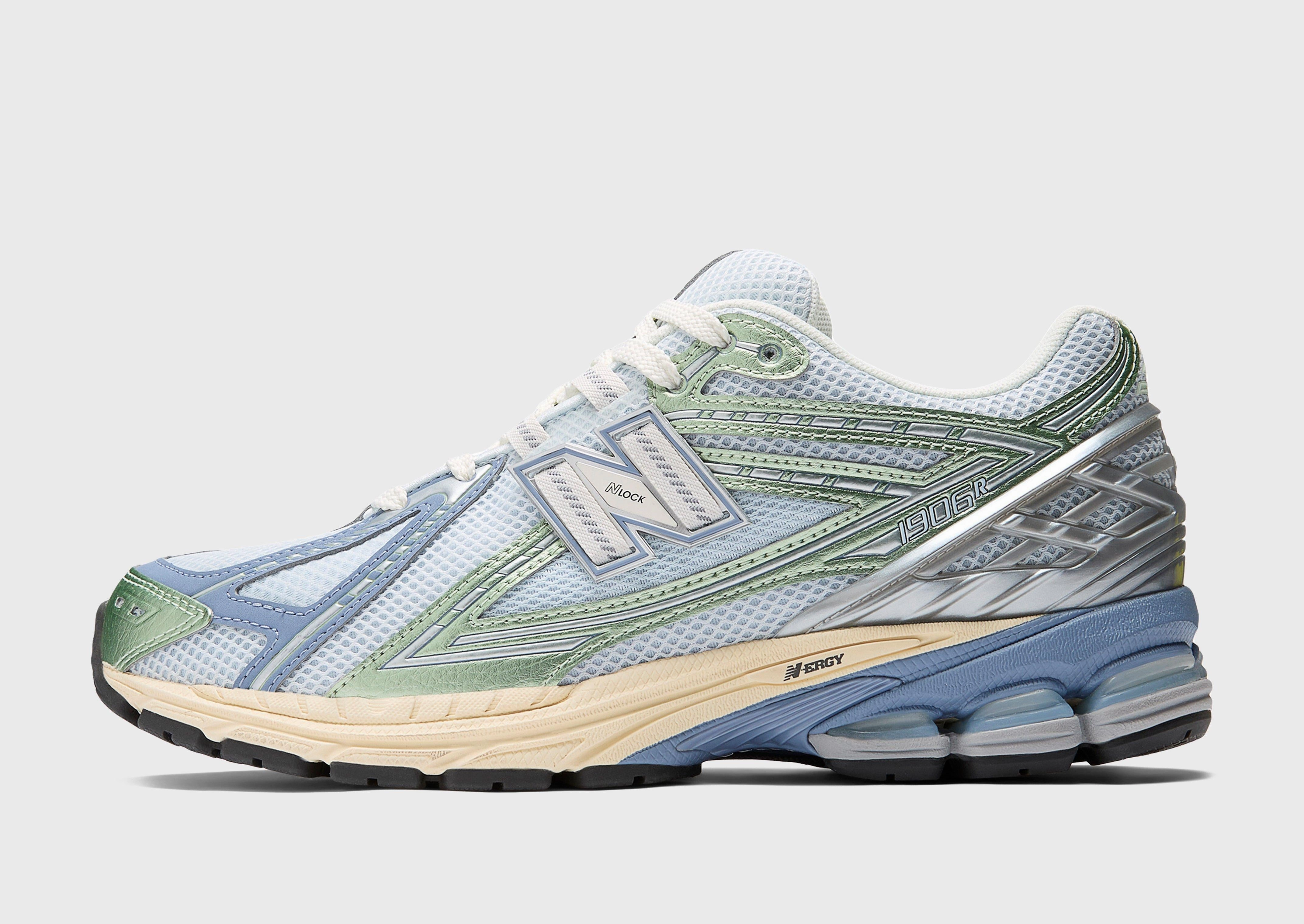 Purposefully Crafted, Bold Minimal, Ready-To-Flow, Refined Feel, Motion Elements, Dayflow Gear, Ease Engineered