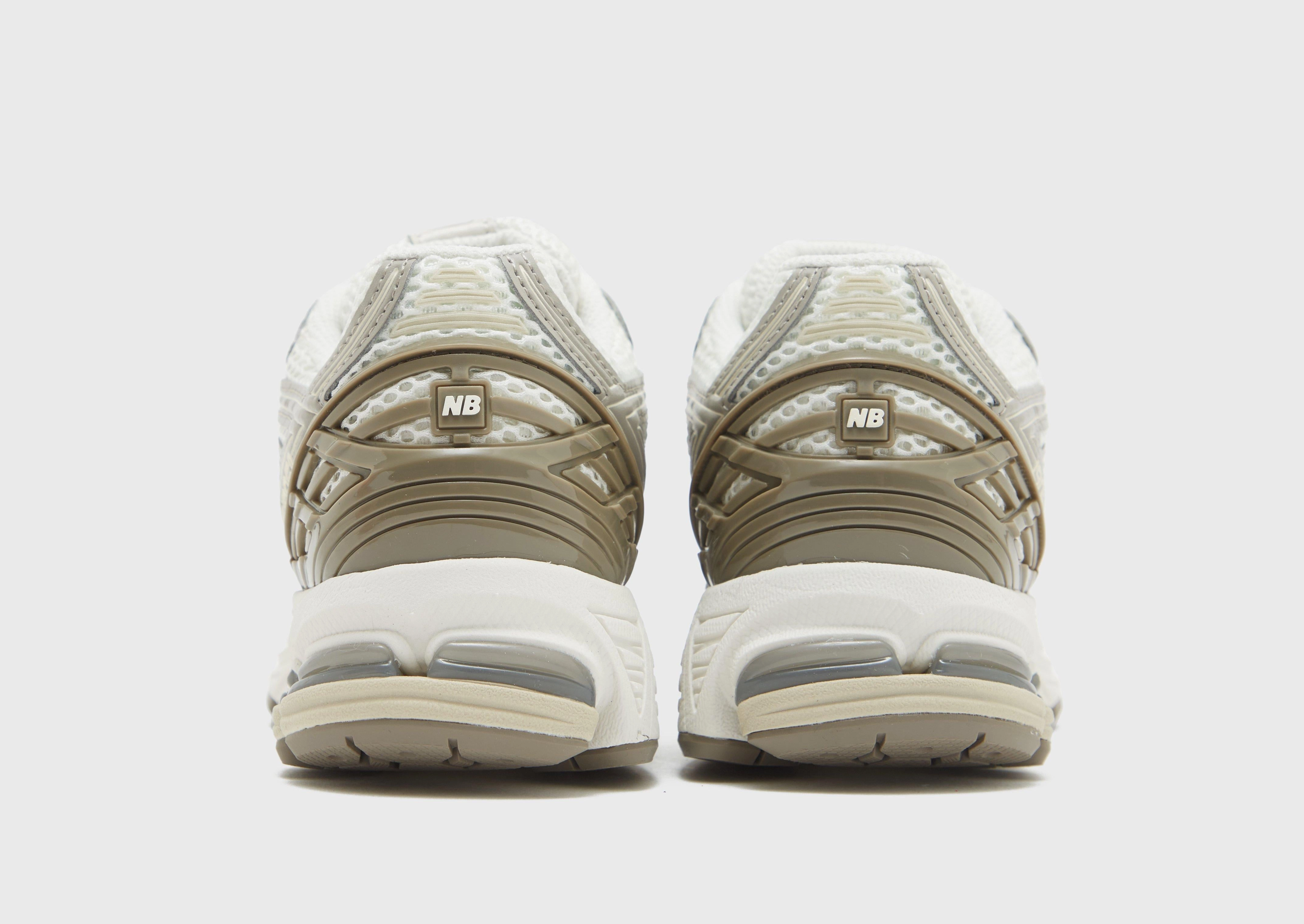 Go With Flow, Crafted Pulse, Elevated Minimal, Made To Roam, Move-Easy Layers, Coolly Crafted, Everyday Ready