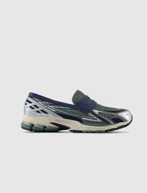 1906L  "SILVER METALLIC" Clothing	NEW BALANCE