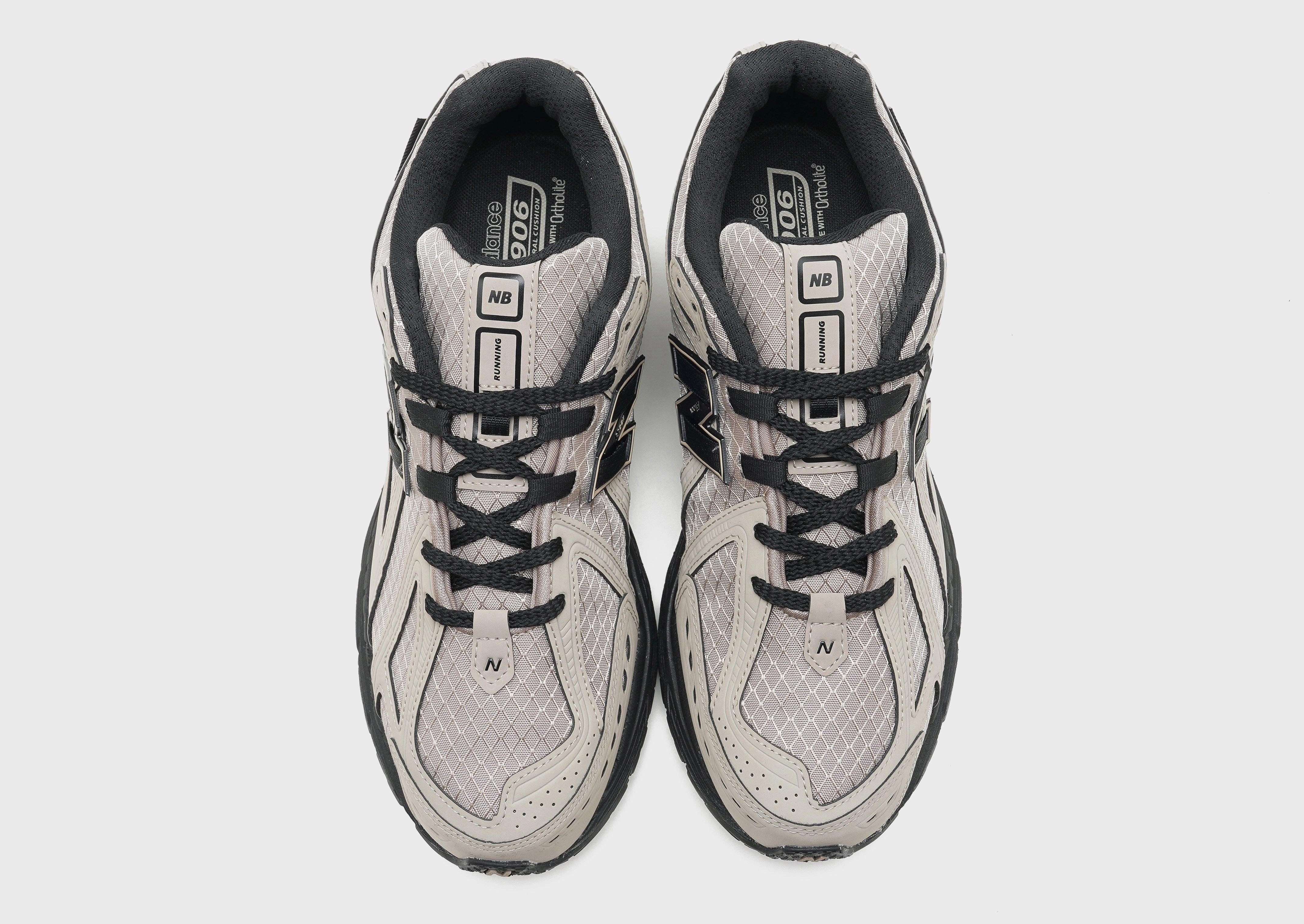Simplify Style, Purpose-Built Fit, Essential Edge, New Neutral, Essence Wear, Contemporary Flow