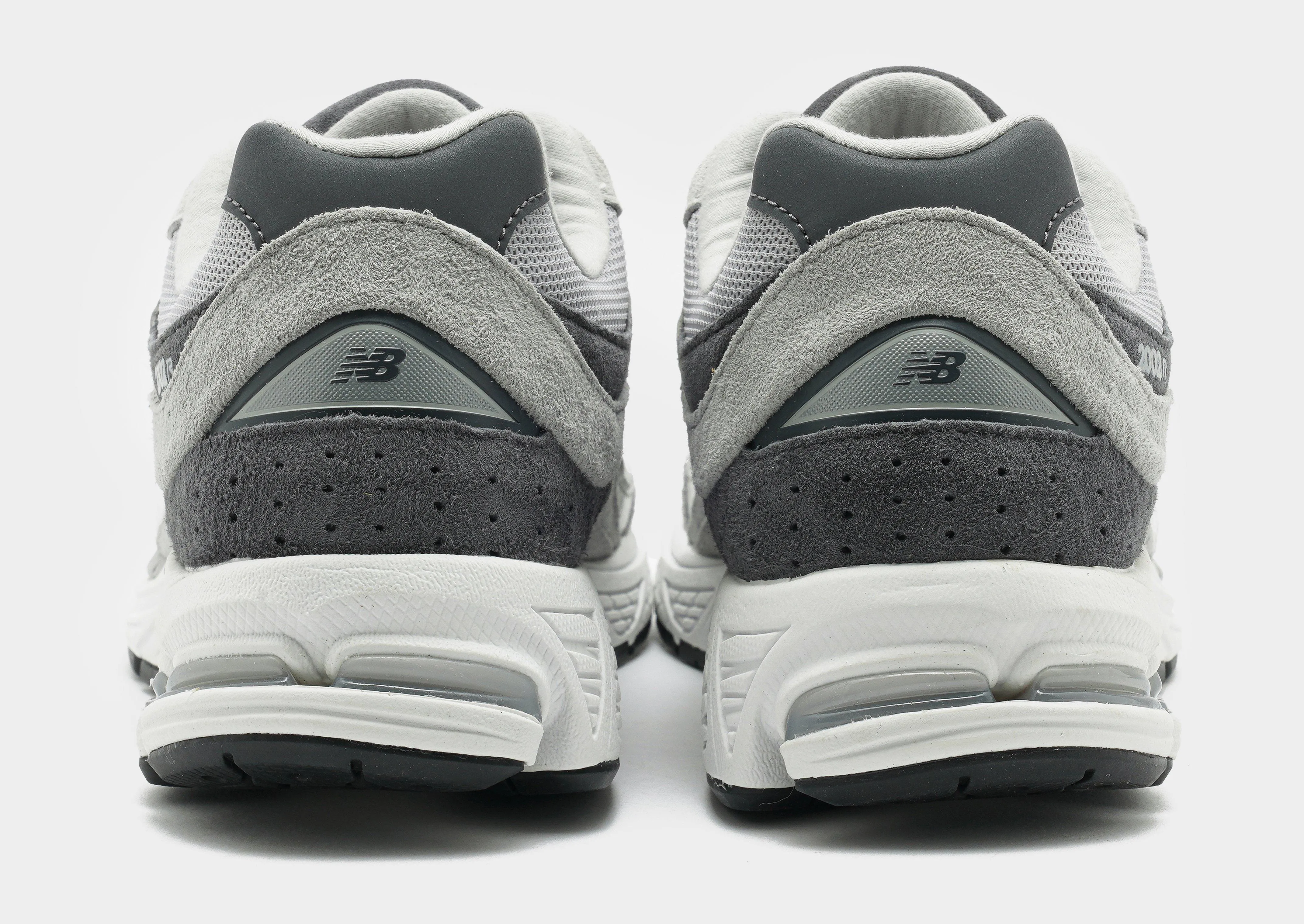 Modern Wearables, Performance Living, Flexible Form, Express In Ease, Confident Comfort, Everyday Outlook