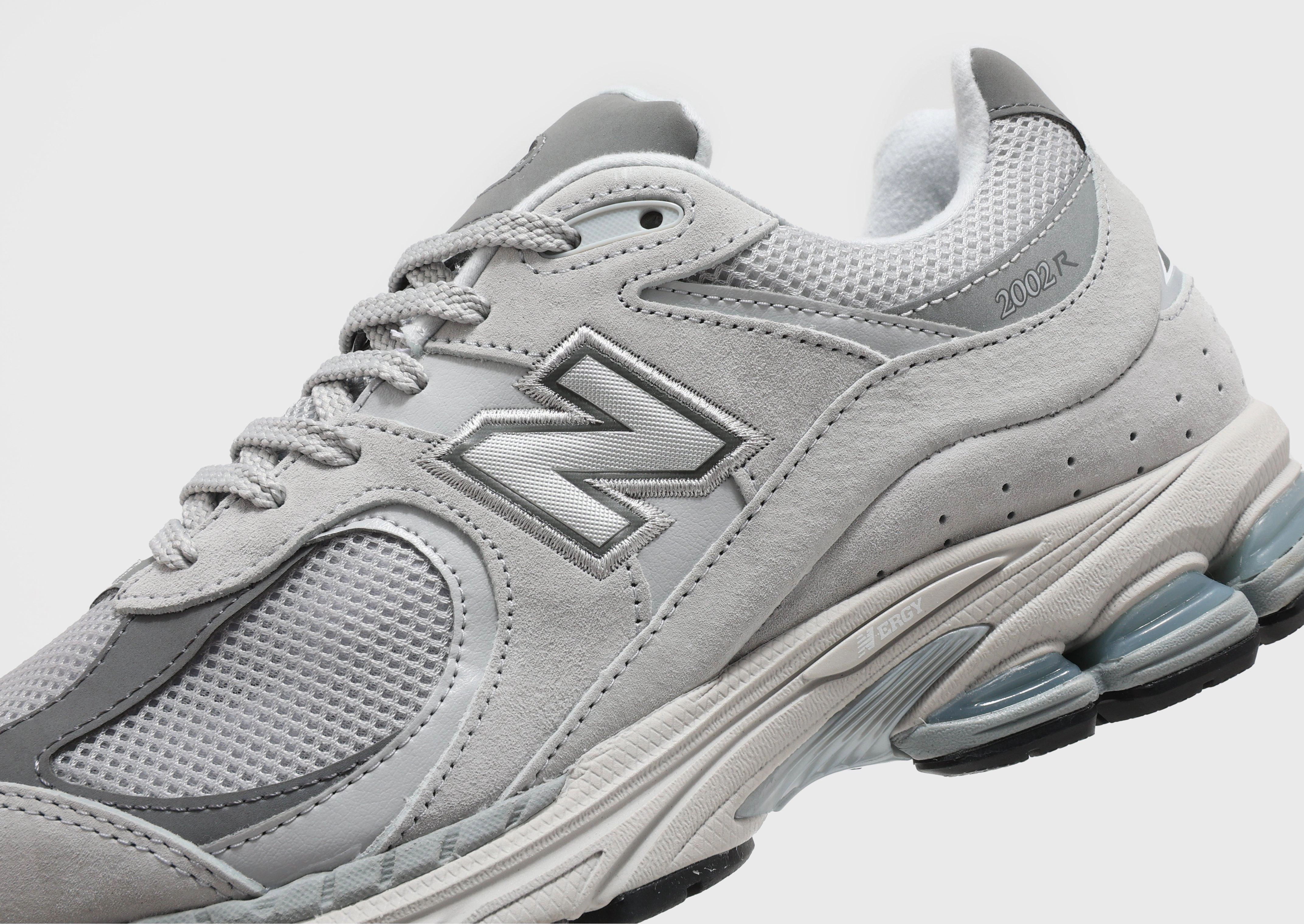 Designed With Rhythm, Built For Pace, Daily Expression, Mindful Wear, Subtle Tone, Cool In Motion, Clean-Life Gear