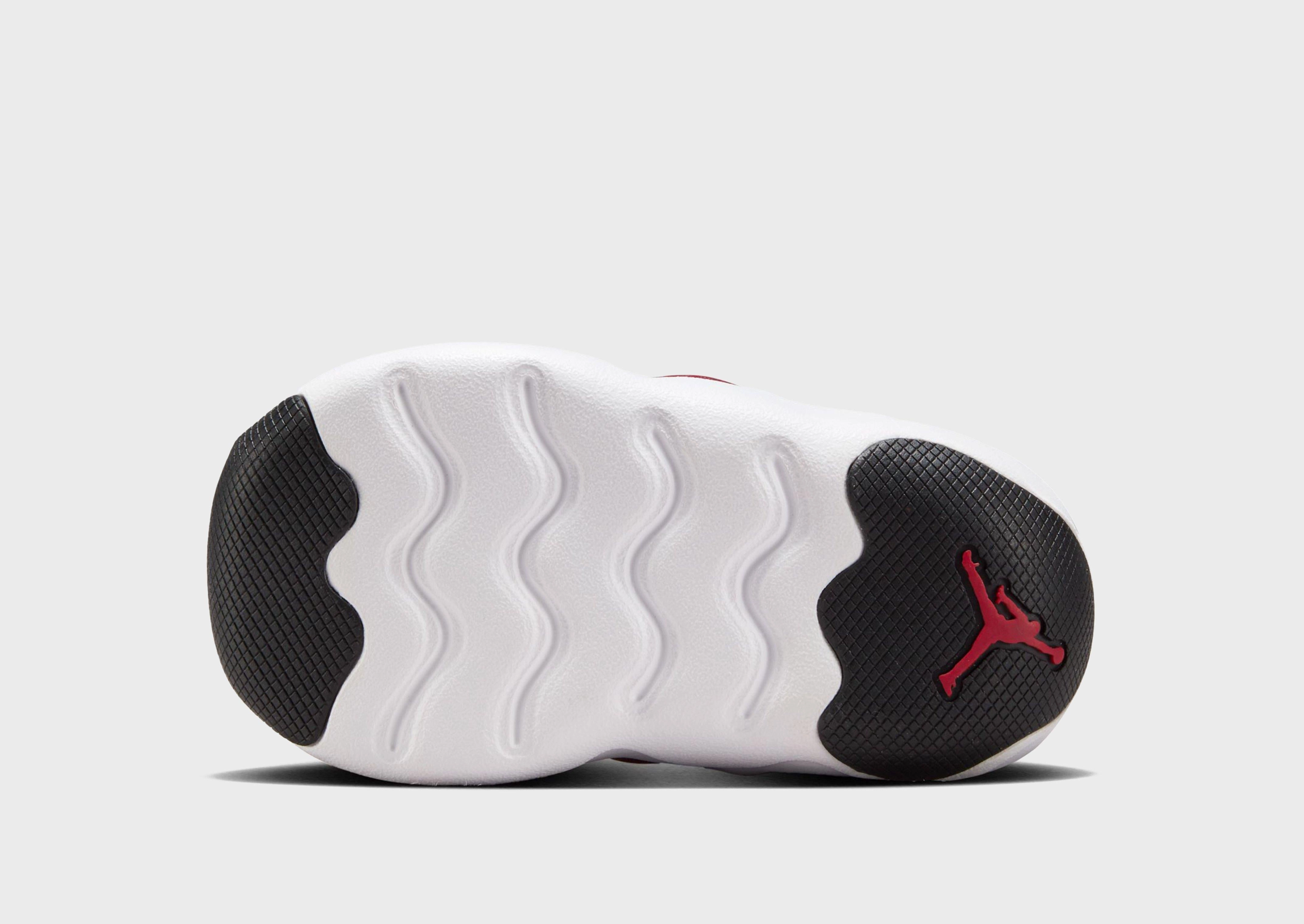 Precision Lifestyle, Ease And Balance, Season-Neutral, Refined Silhouette, Urban Energy