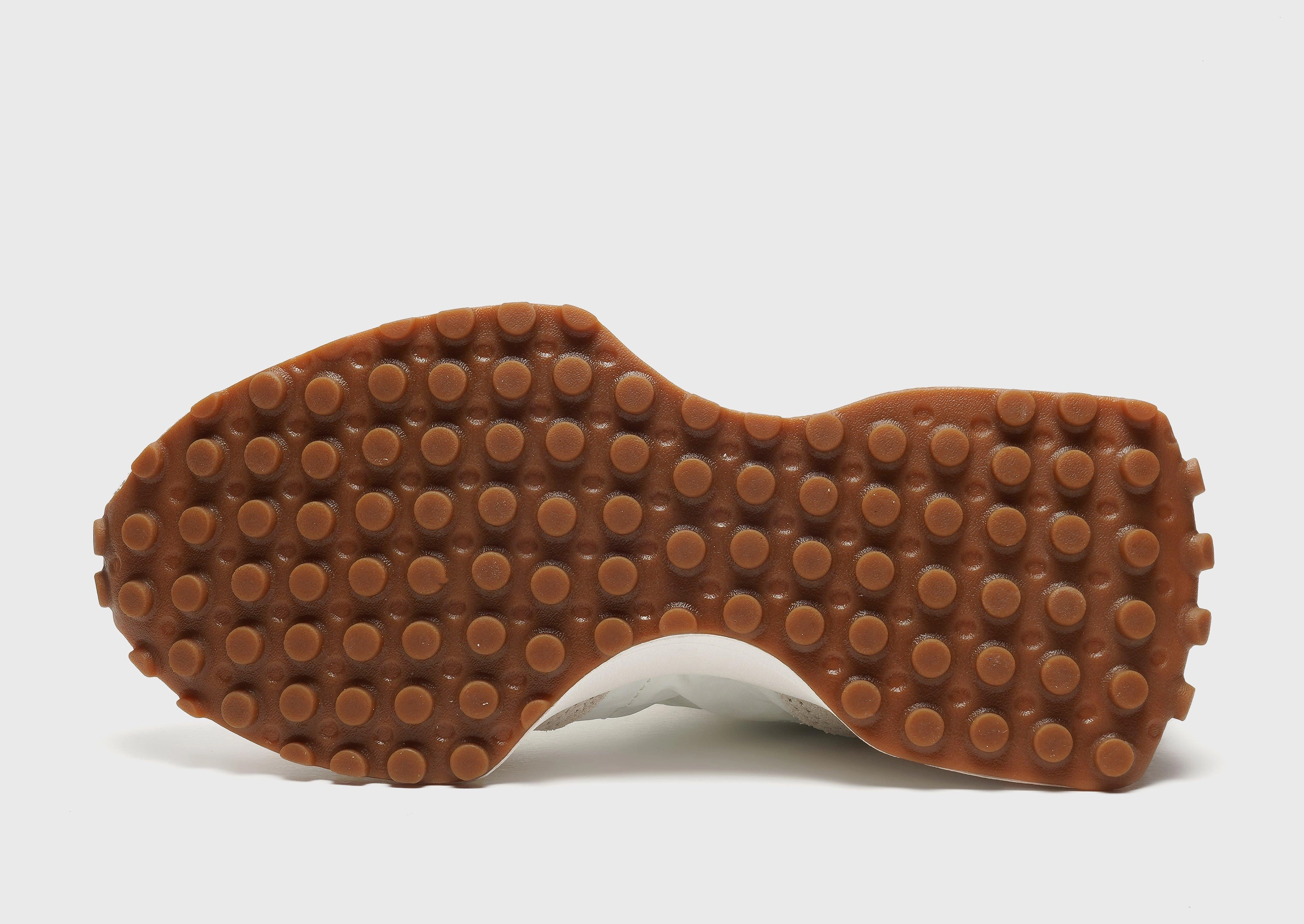 Precision Layers, Street Clarity, Ready To Flex, Flow-Forward Gear, Free To Move, Crafted Flow, Calm In Motionwear