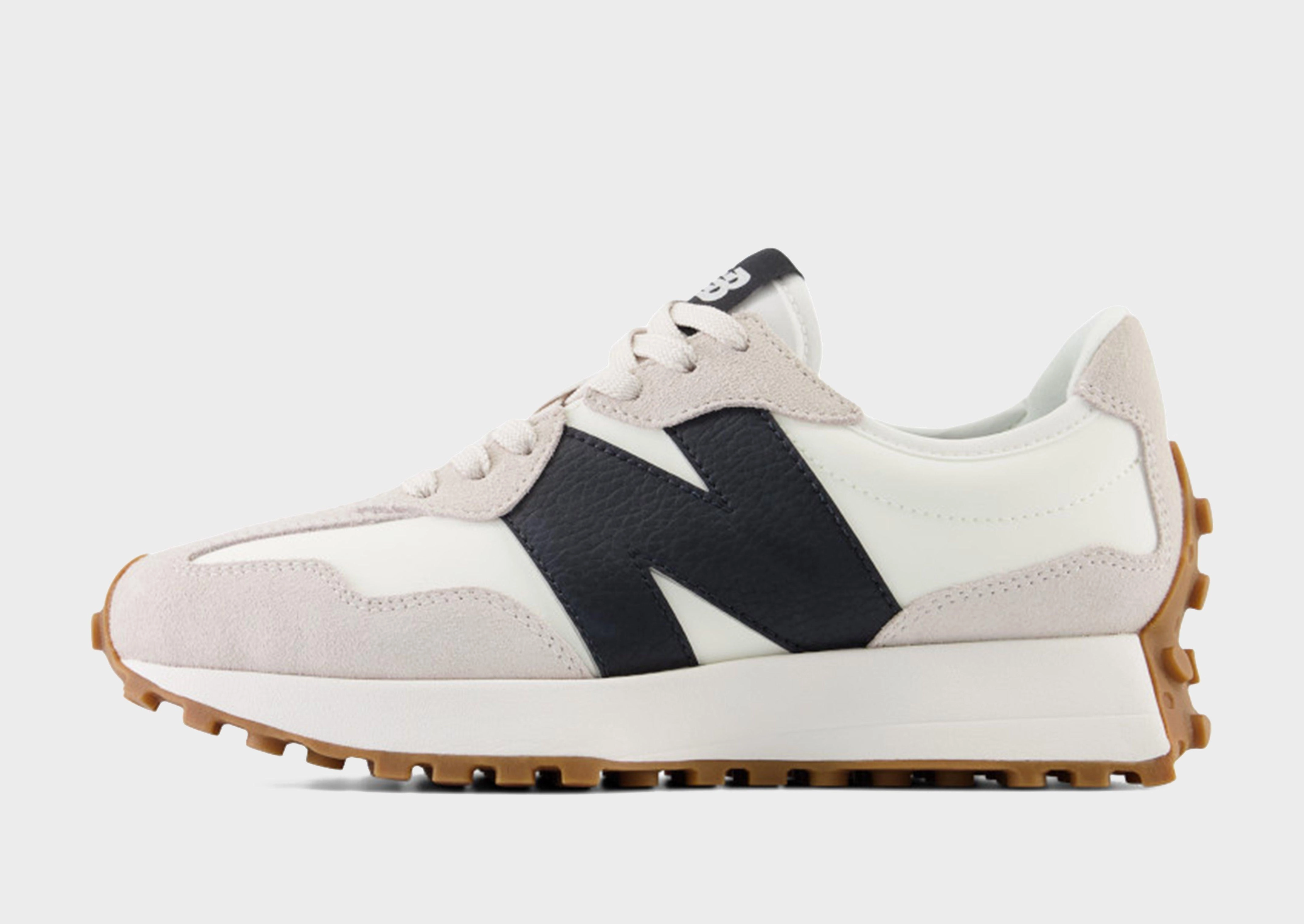 Calm In Motionwear, Universal Function, Streamlined Pieces, Active Ease, Layered Utility