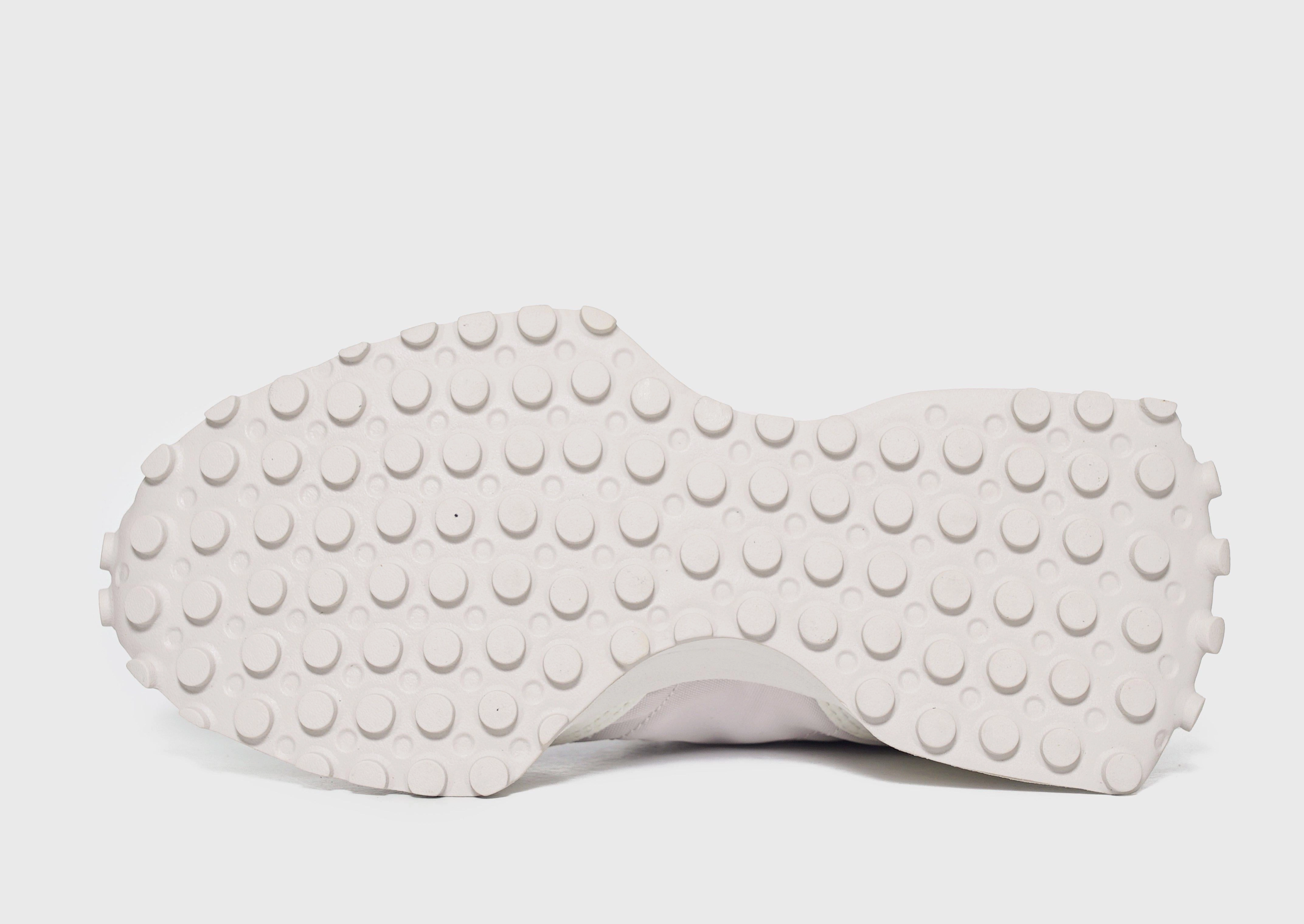 Motion Meets Design, Grounded Luxury, Low-Key Luxe, City-Fit, Comfort-Driven, Everyday Dynamism, Go-Mode Daily
