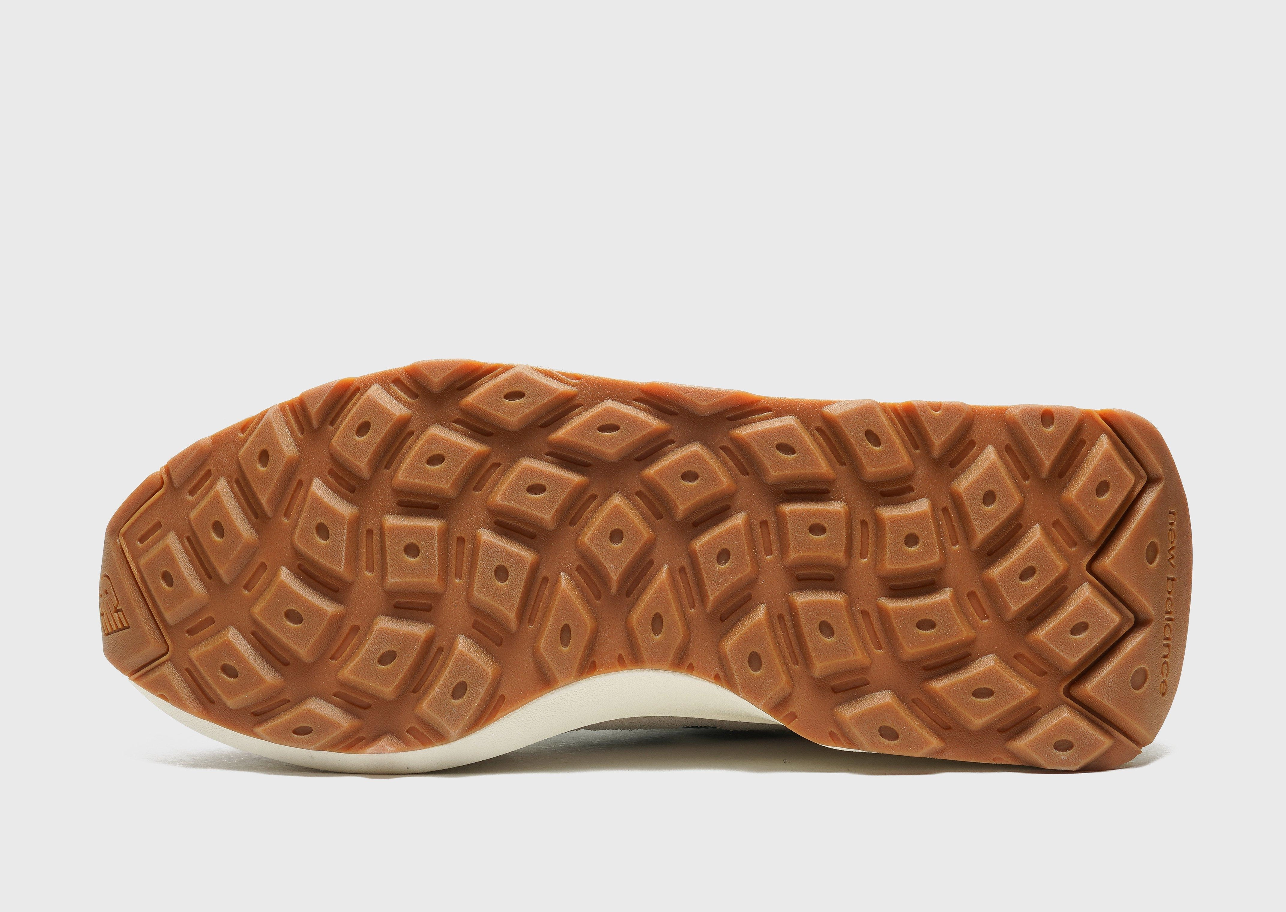 Flexible Everyday, Utility In Style, Adapt To Flow, Crafted Quality, Purpose Fit, Subtle Impact, Minimal Details