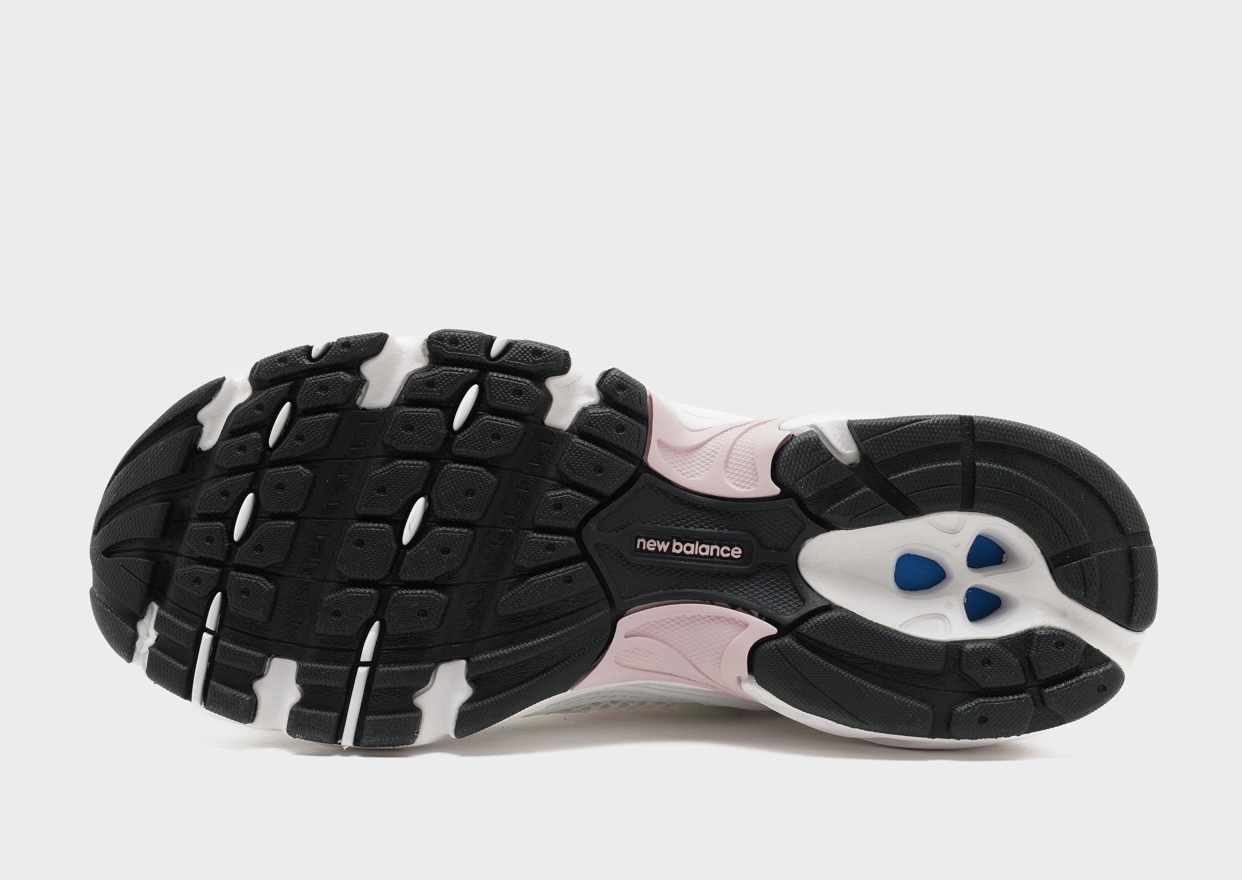 Universal Outfit, Layered Utility, Cool Crafted, Form-Focused, Progressive Edge, Functional Ease