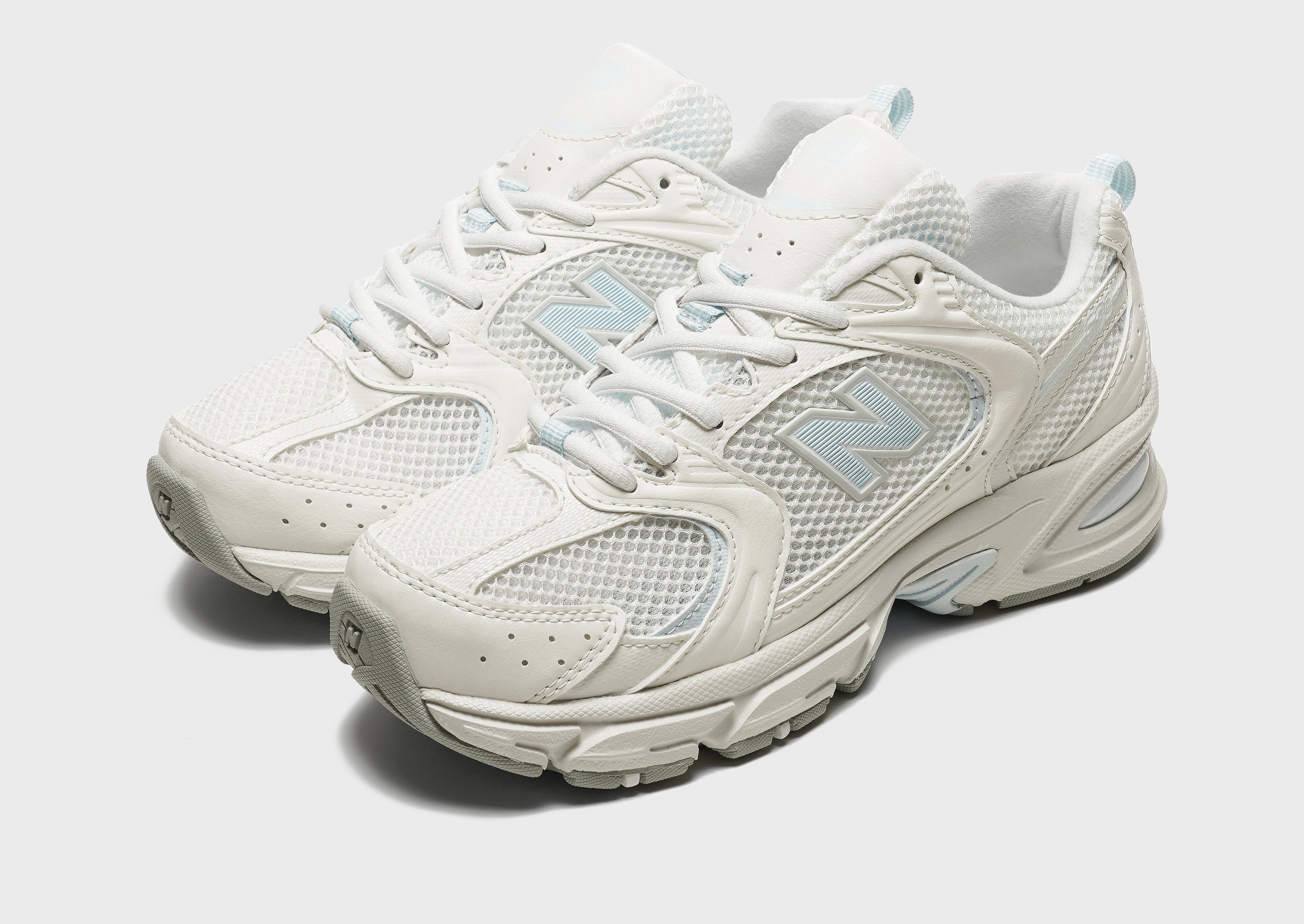 Forward Pulse, Comfort In Layers, Everyday Dynamism, Engineered For Flow, Clean-Motion System, Core Pulse, Curated For Motion