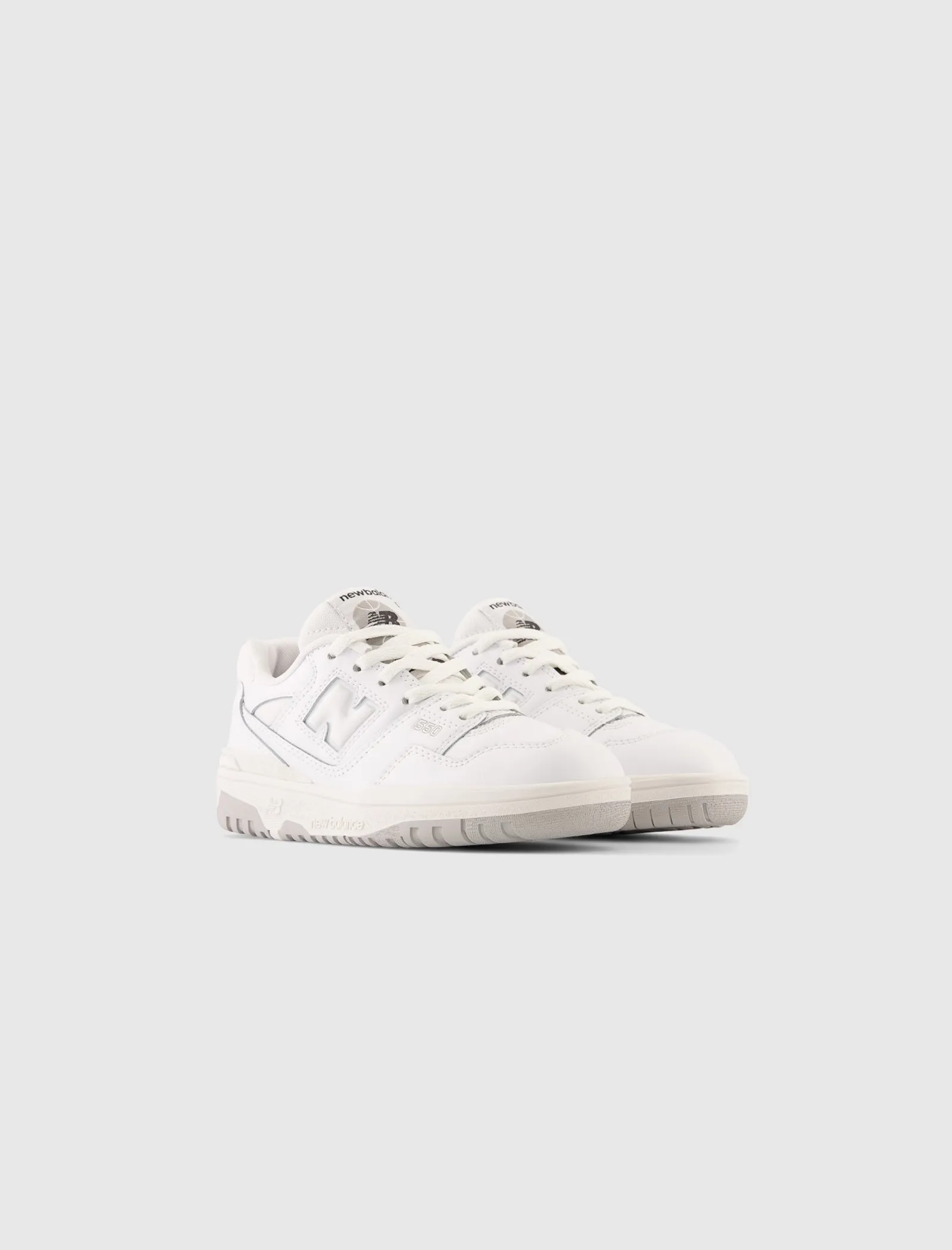 550 "WHITE/GREY" PS Clothing	NEW BALANCE