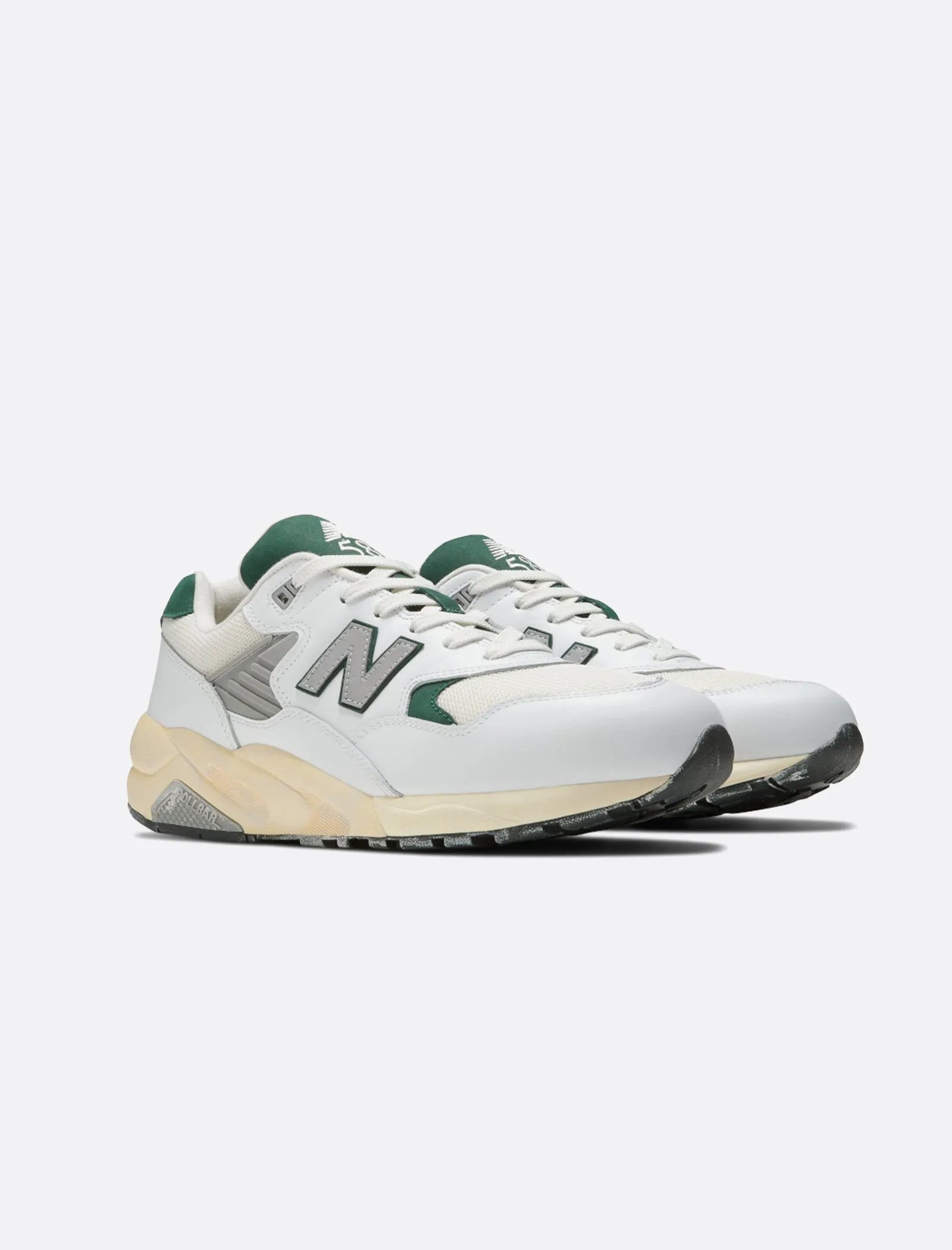 580 "WHITE/NIGHTWATCH GREEN" Clothing	NEW BALANCE