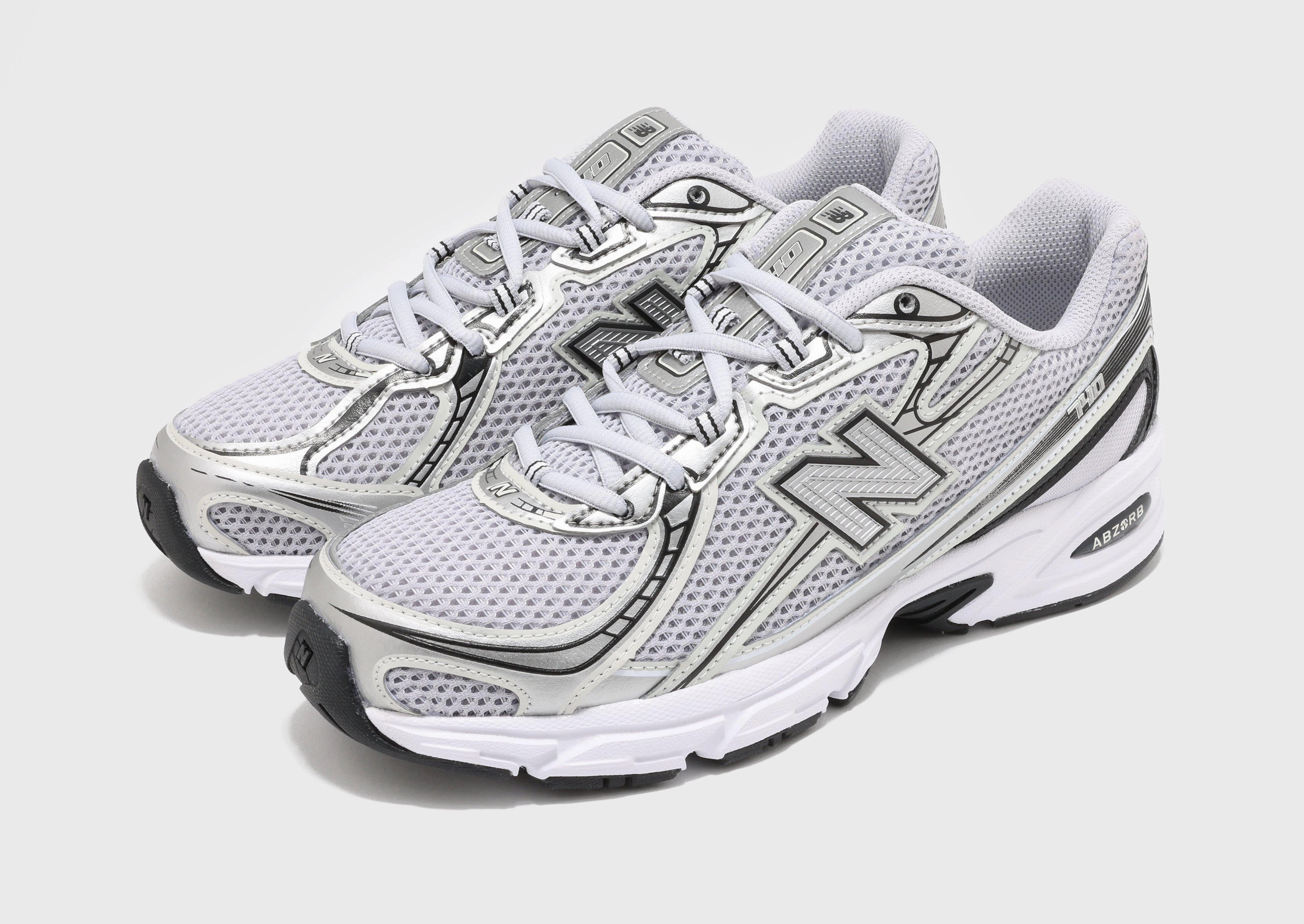 Relaxed Core, Light Motion Gear, Designed To Layer, Comfort-Focused, Simple City, Flexible Everyday
