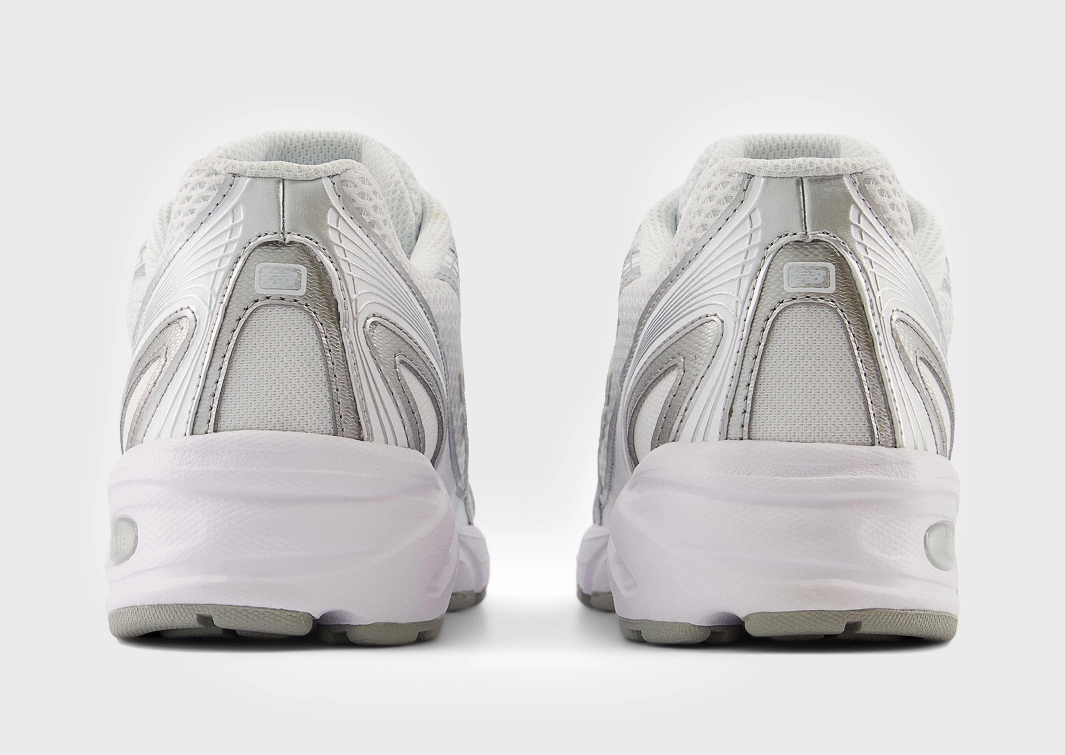 Forward Pulse, Forward Function, Smooth Silhouettes, Live Light, Laid-Back Luxe