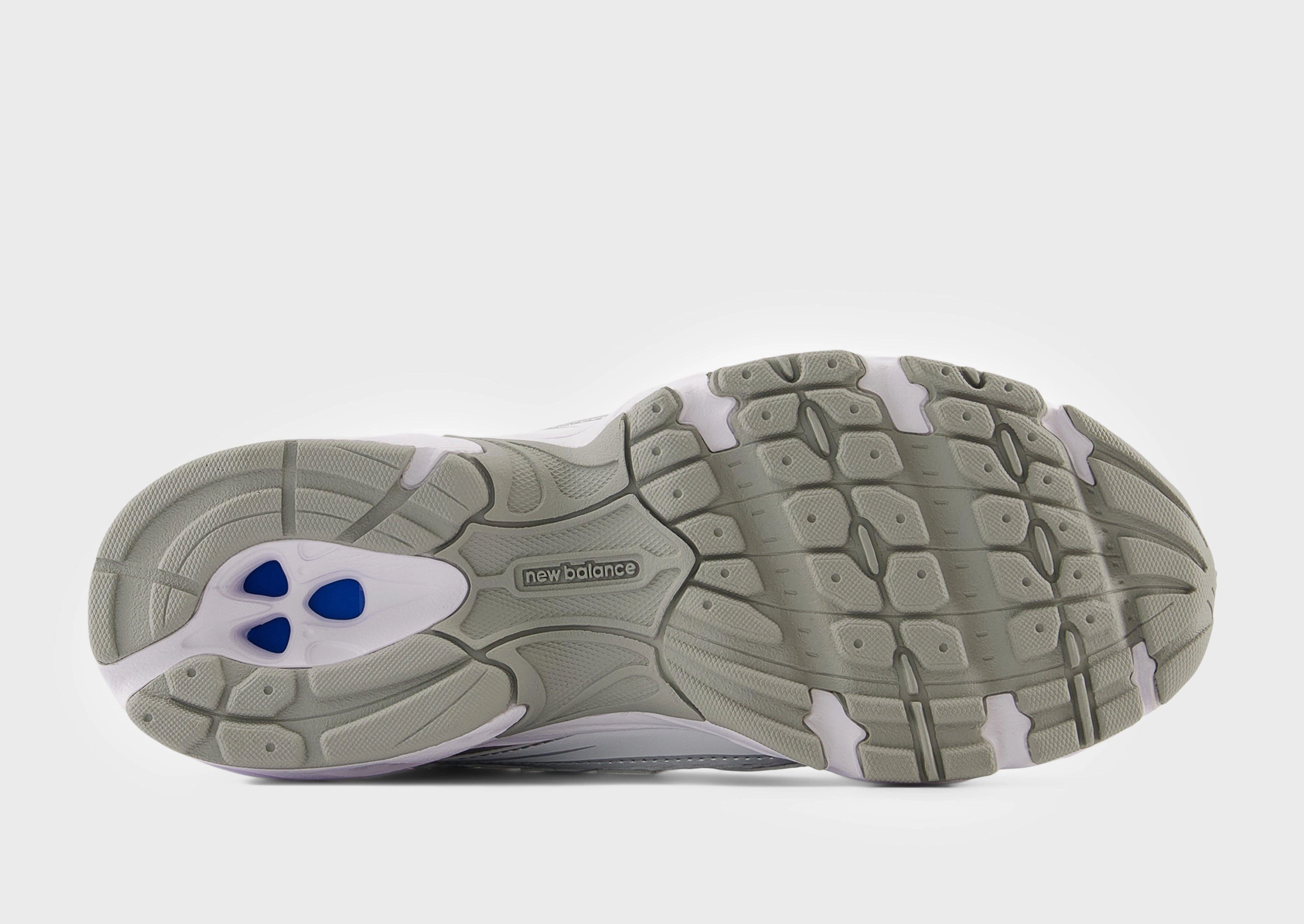 Flowline Fashion, Engineered To Adapt, Hybrid Life, Active Energy, Crafted Fit, Style To Evolve, Calm Layers