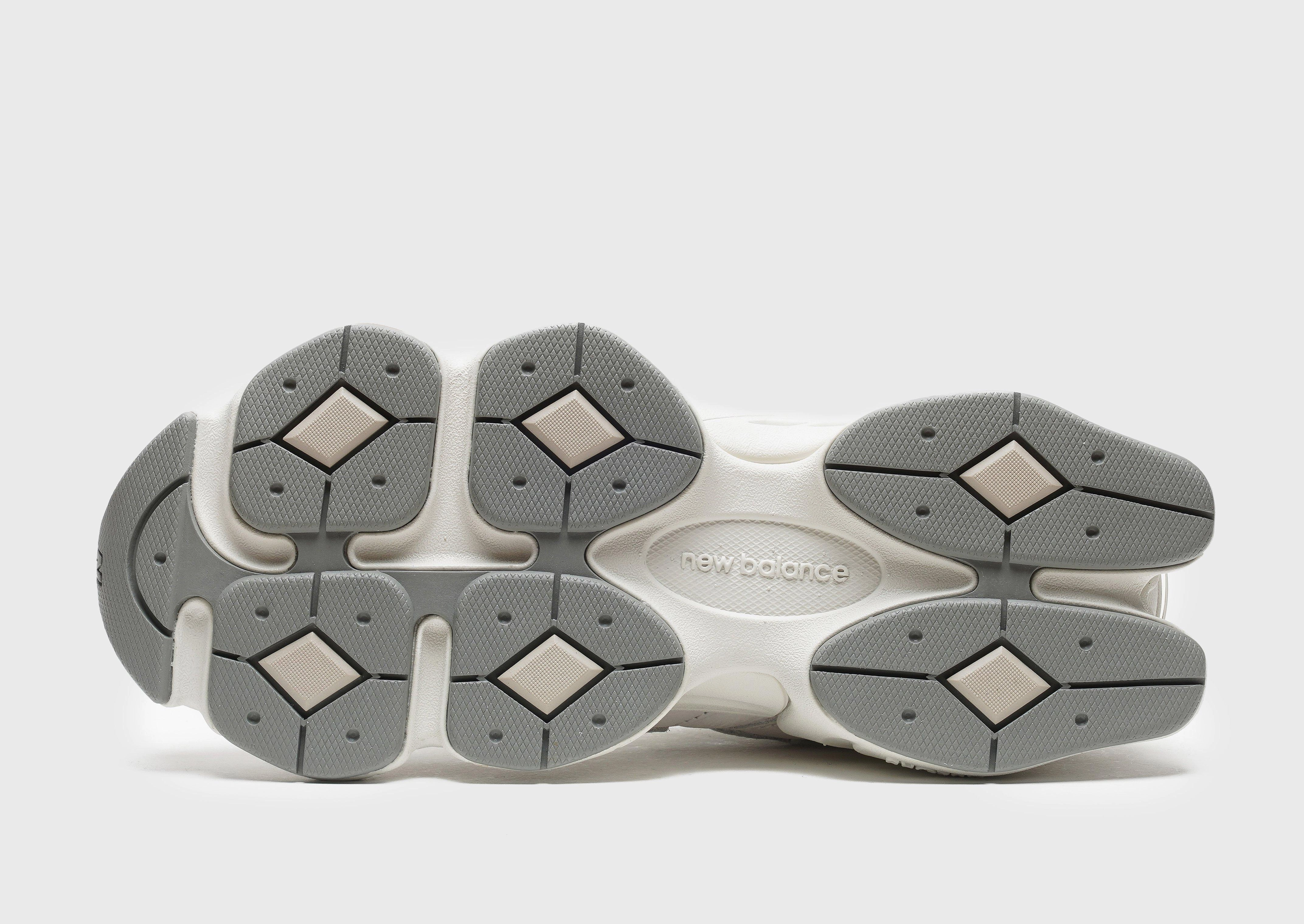 Fluid-Form Design, Confident Minimal, Your Core Layer, Your Fit System, Core Rhythm, Engineered For Flow, Bold Minimal, Versatility Matters