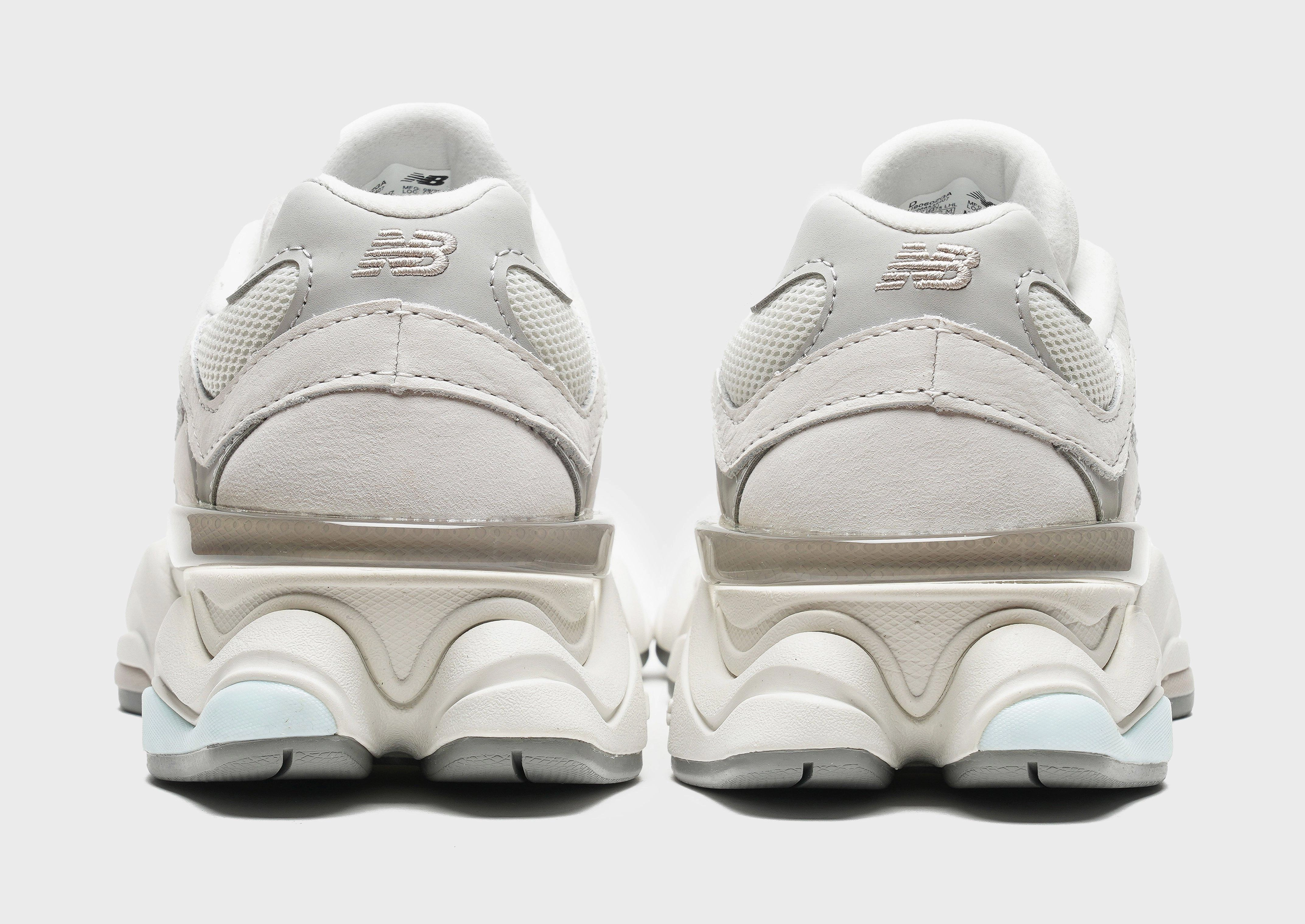 Optimized Outfit, Less Is Bold, Mindful Motion, Daily Shift, In-Motion Look