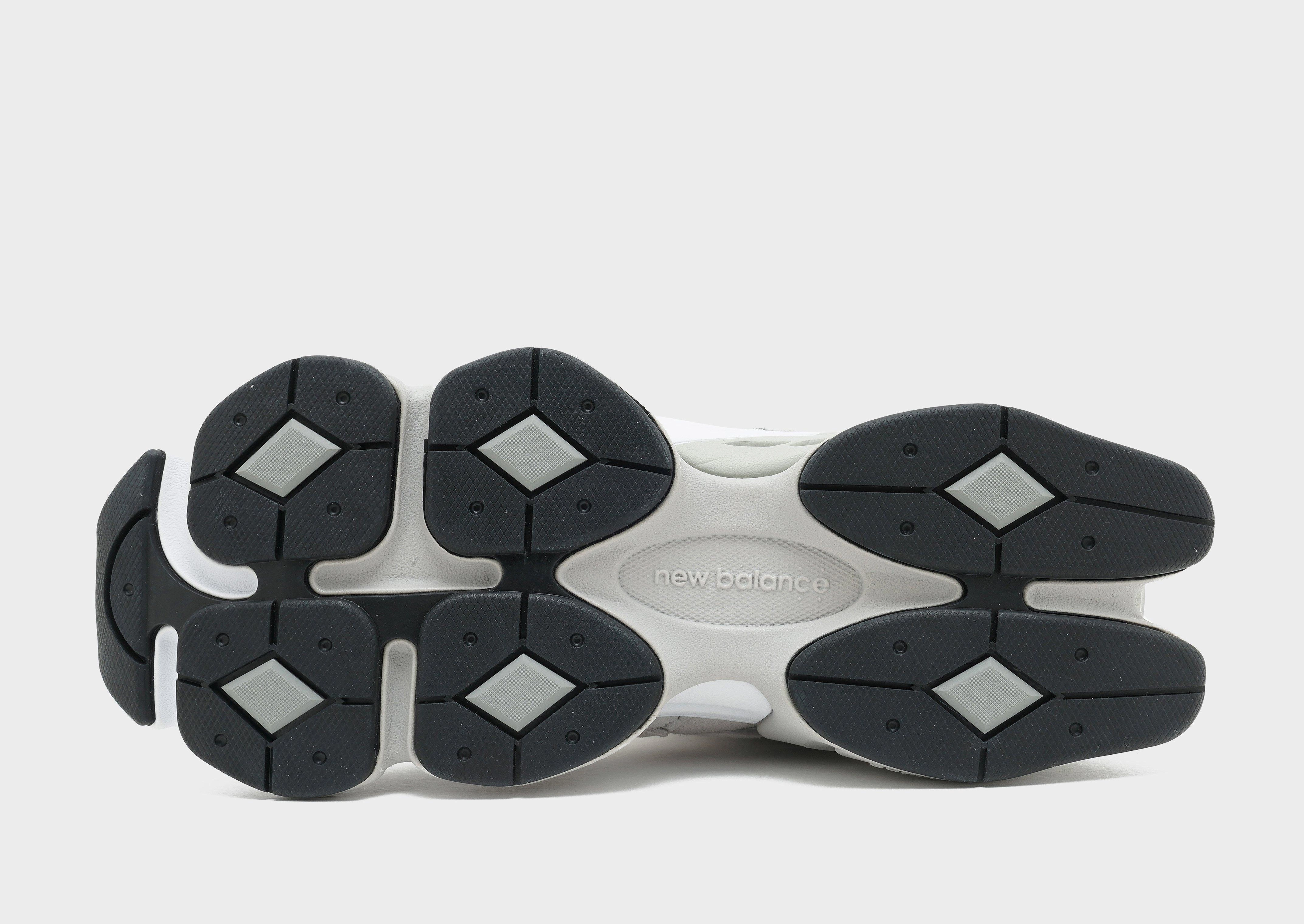 Function   Feel, Go-Mode Ready, Purely You, Adaptive Style, Relaxed Motion, Adapt To Flow