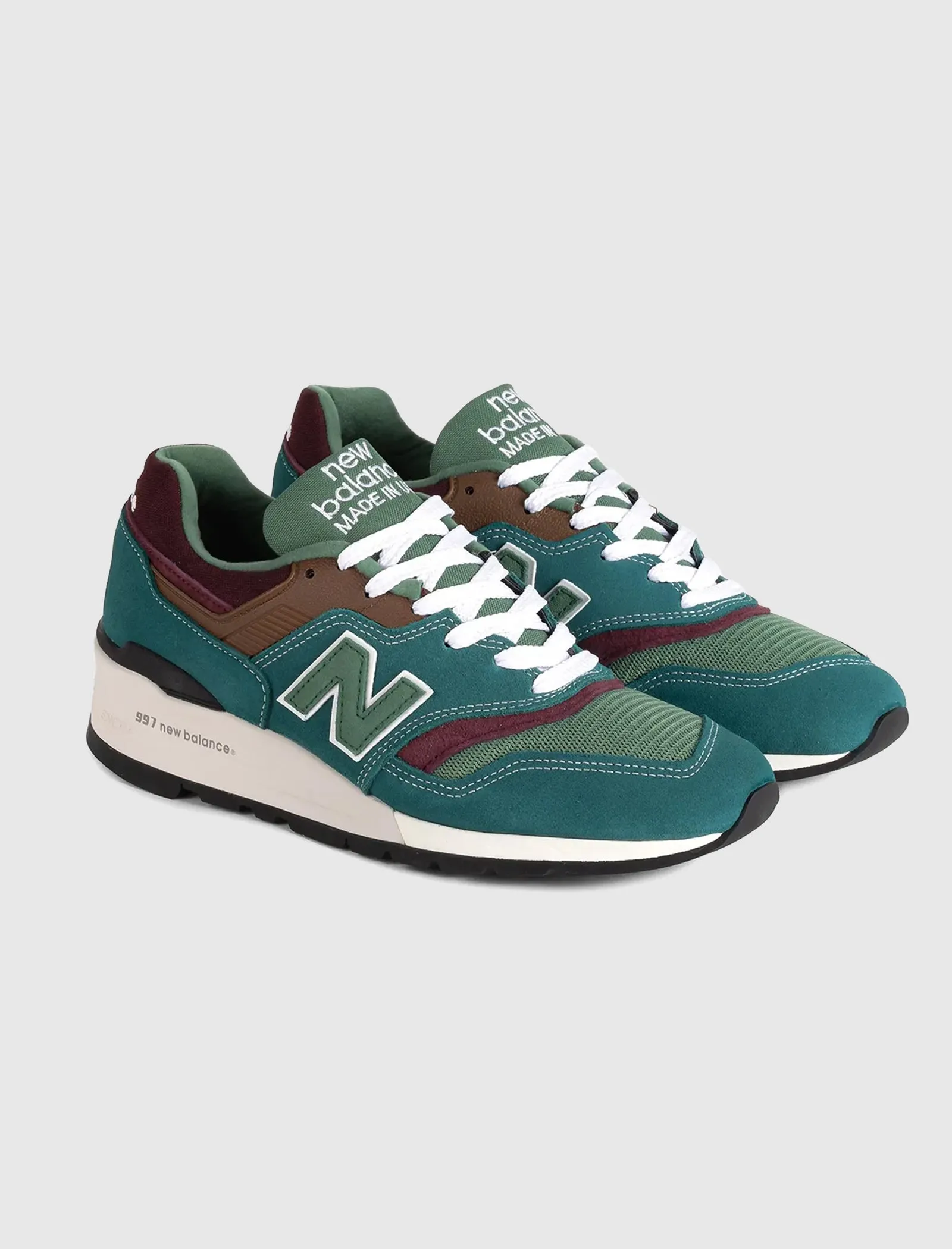 997 MADE IN USA "TEAL JADE" Clothing	NEW BALANCE