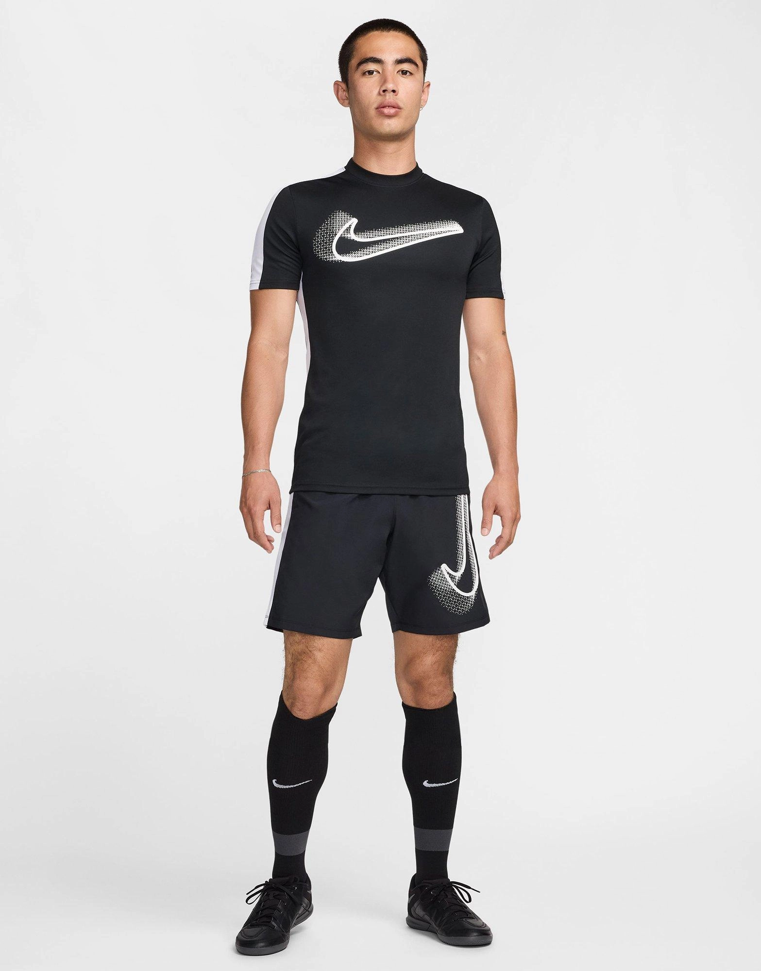 Pure Lineswear, Structured Motion, Crafted Fit, Purpose-Led, Clean Dailywear
