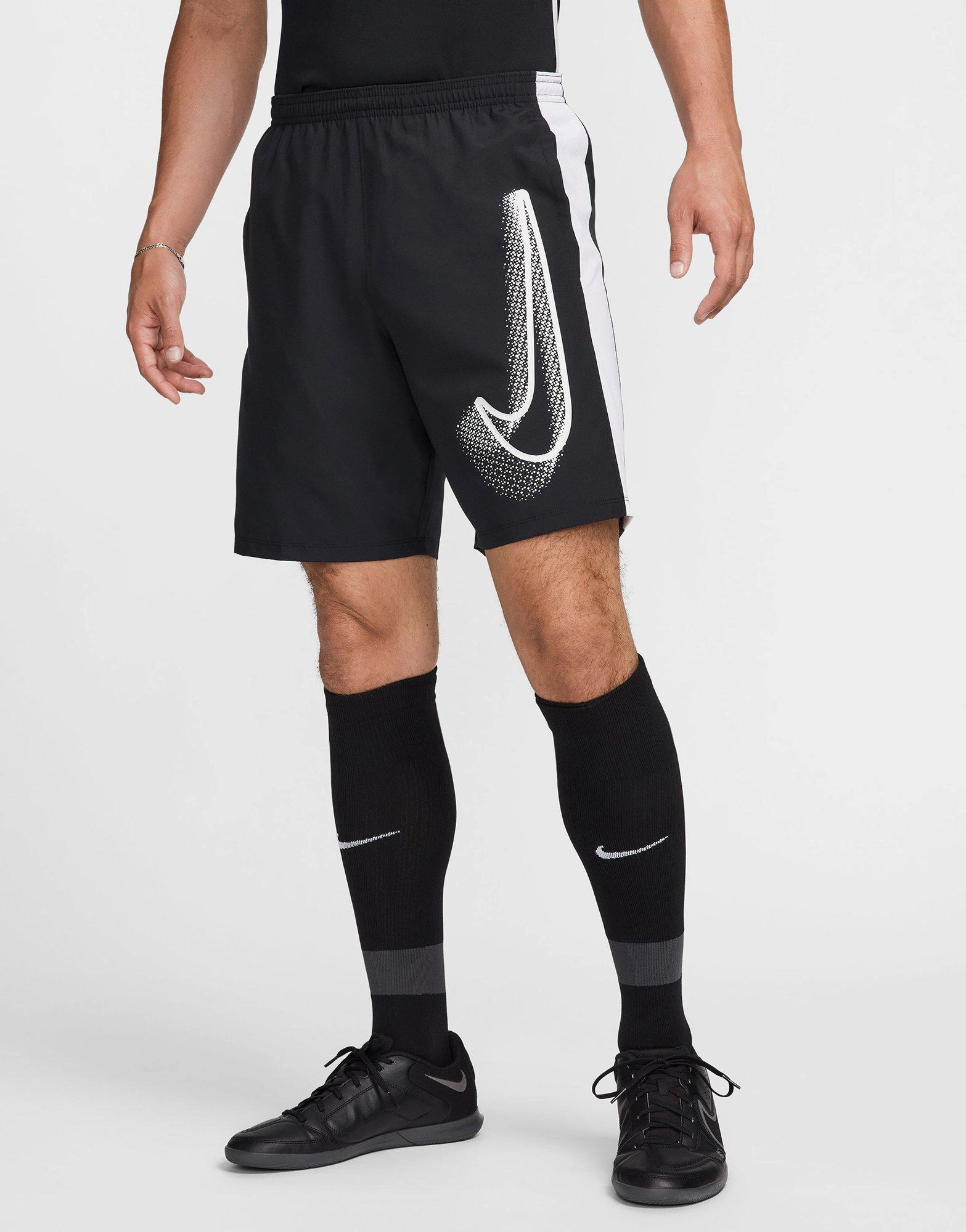 Everyday Fresh, Quiet Boldness, Optimized Form, Pure Expression, Active Corewear, Lifestyle Direction