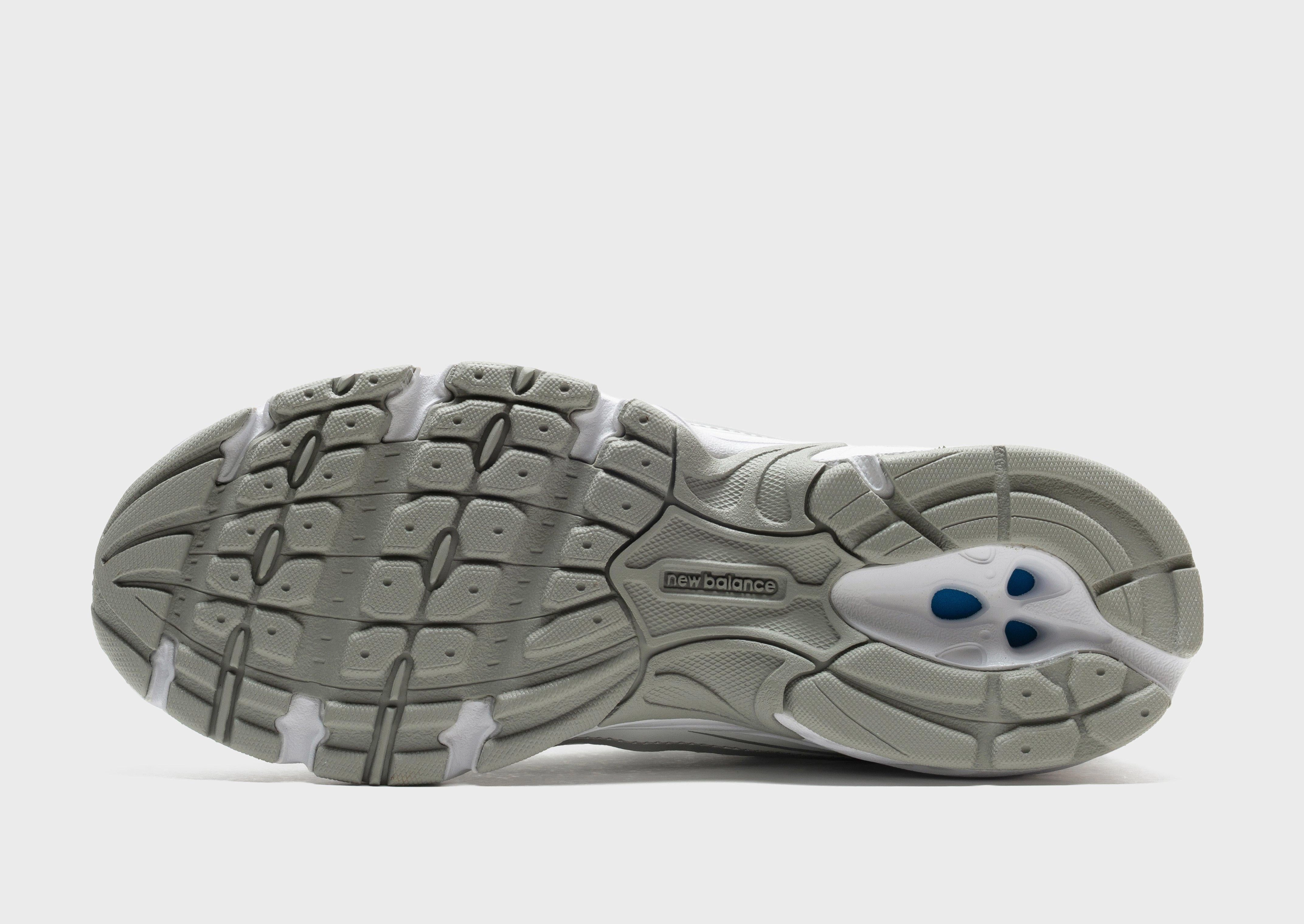Fit To Adapt, Universal Pieces, Subtle Impact, Modular Function, Cool Fit System, Hybrid Life, Flow In Motion