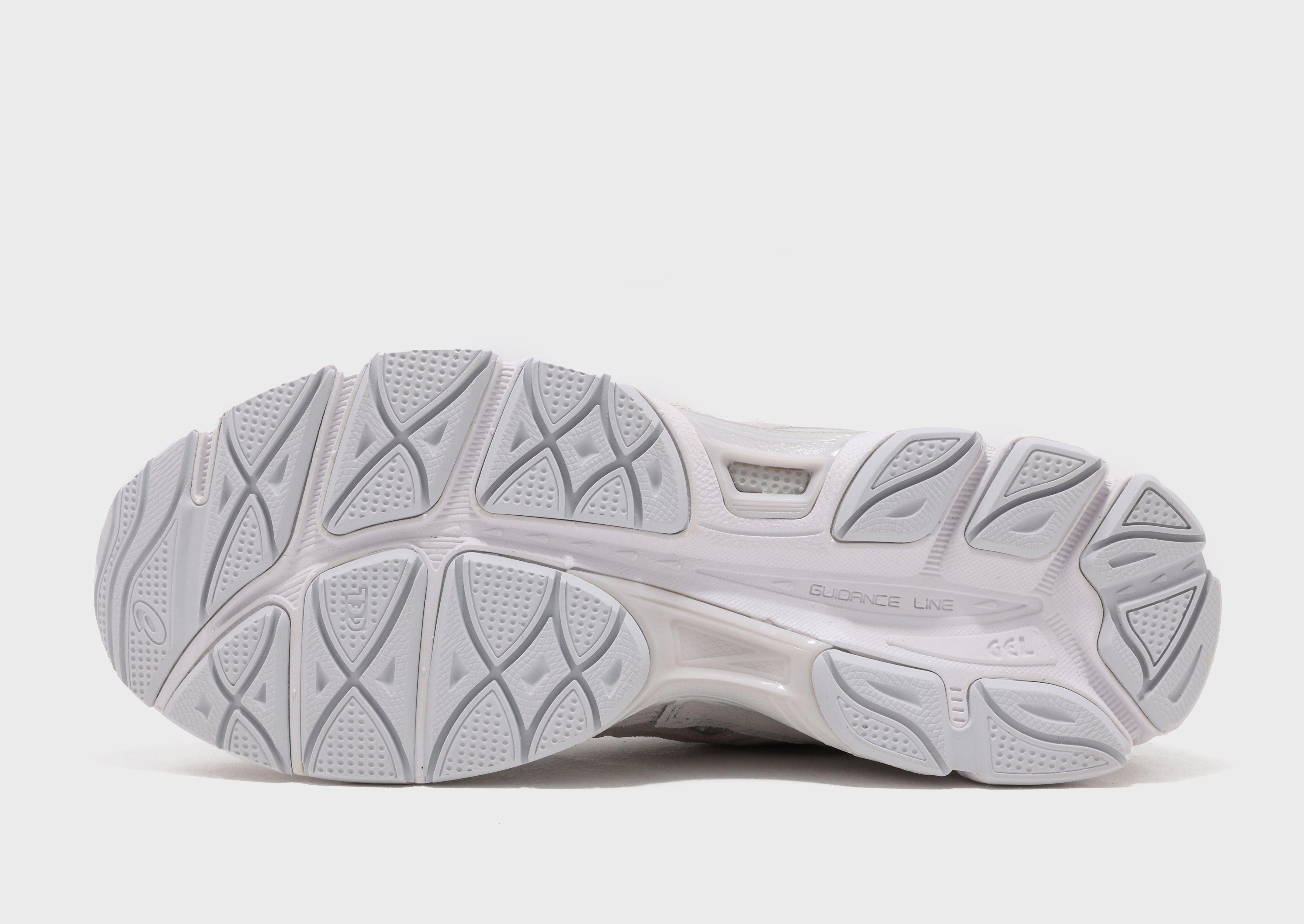 Cool In Motion, Forward Function, Form And Function, Move-Ready Looks, Living Flow, Pure-Fit
