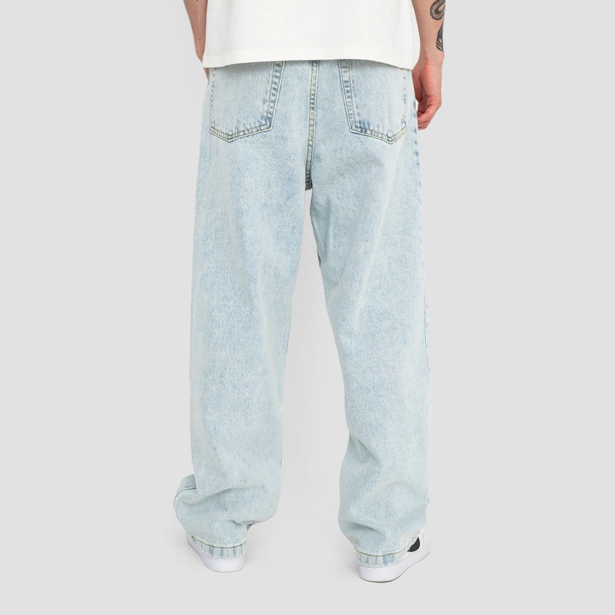 Functional Ease, Essential Drop, Understated Cool, Inspired Living, Versatile Pulse, Pure Lines, Ease In Motionwear