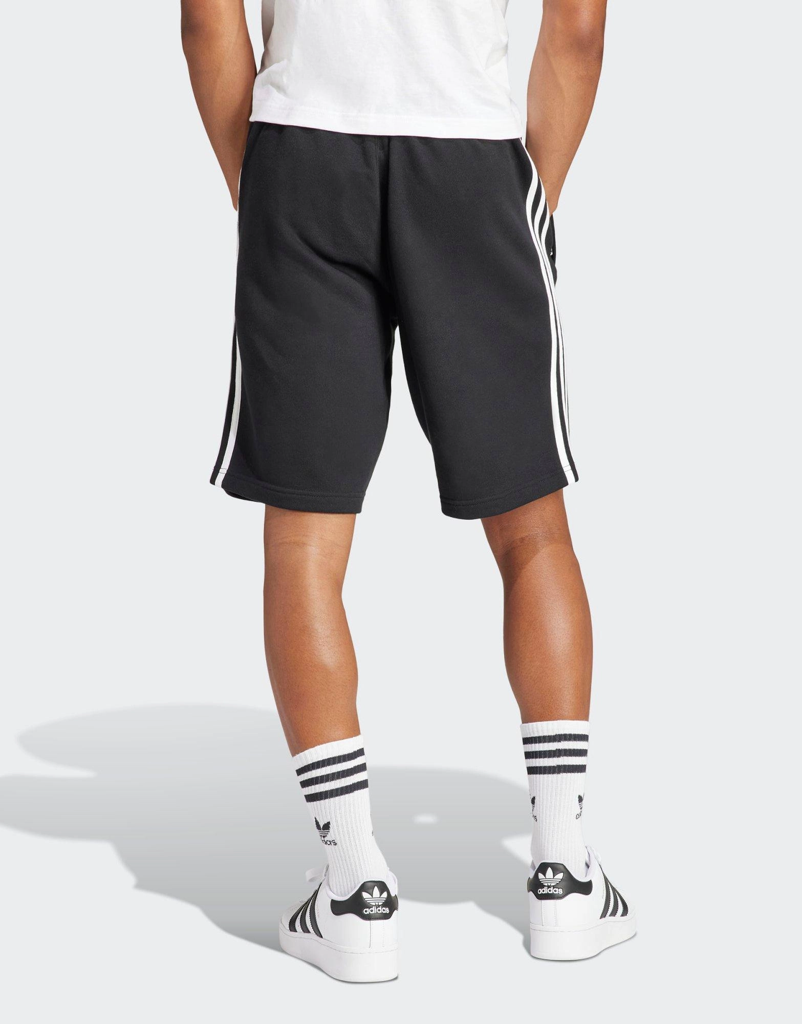 Layered Motion, Simplify Your Day, Progressive Edge, Refined Edgewear, Design Under Control, Cool Rhythm, Comfort All Ways