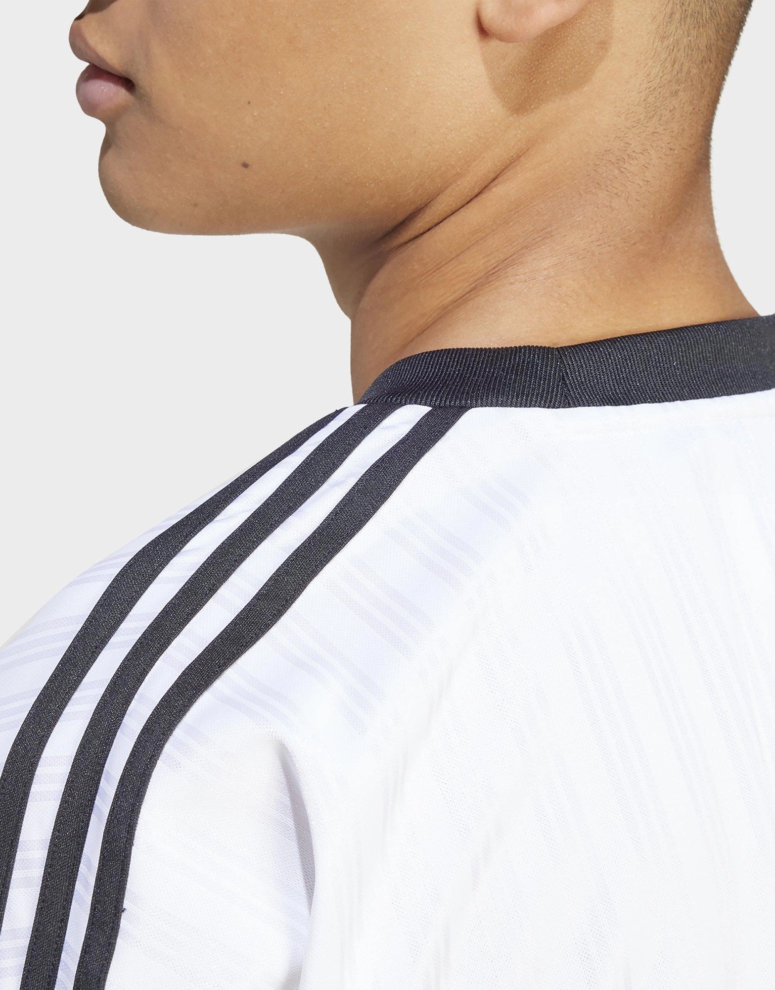 Urban Lifestyle, Flex And Fit, Intentional Vibe, Bold Comfort, Bold Form
