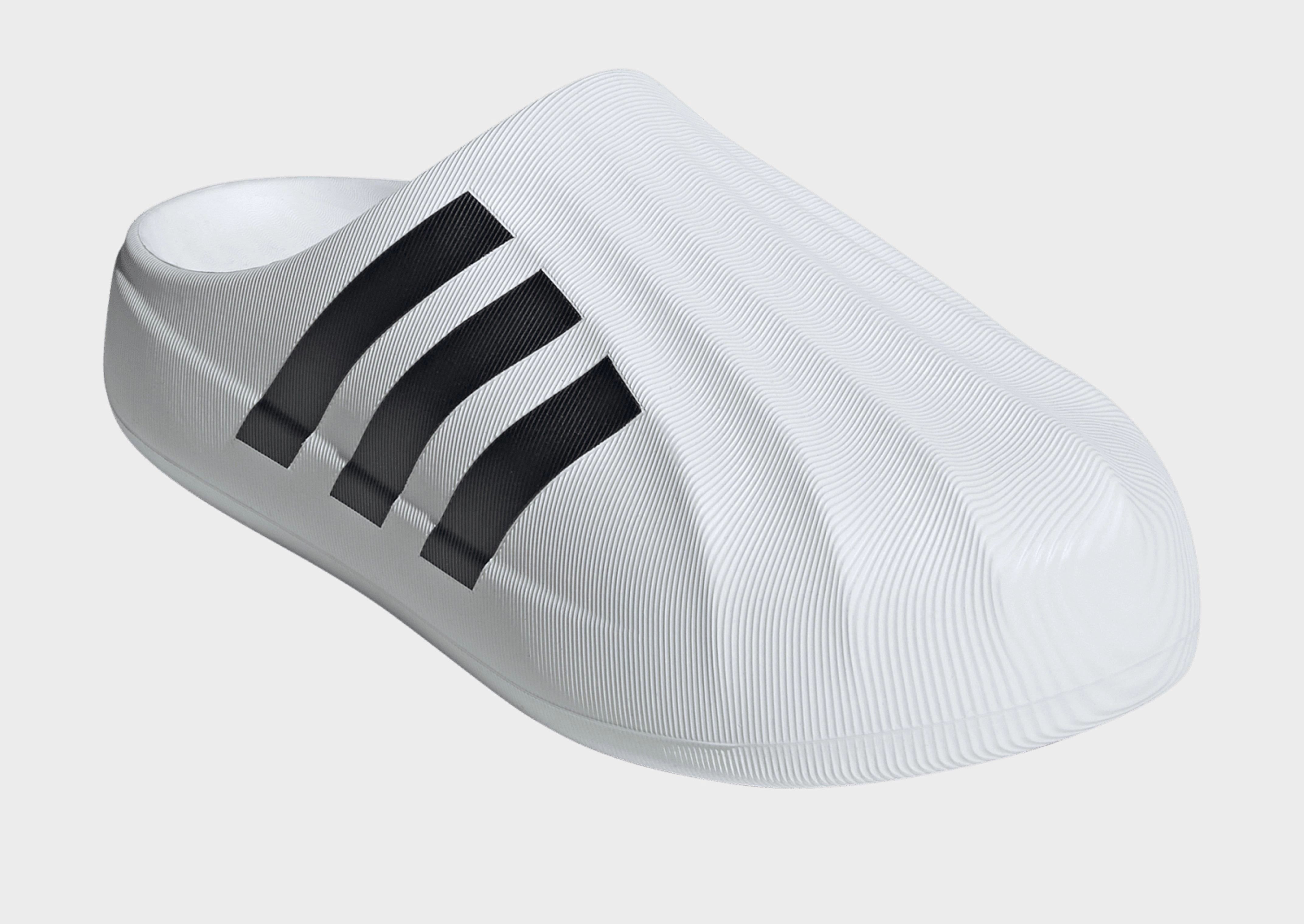 Style Flowwear, Confident Comfort, Clean City Core, Life, Reimagined, Dynamic Fit, Essential Drop