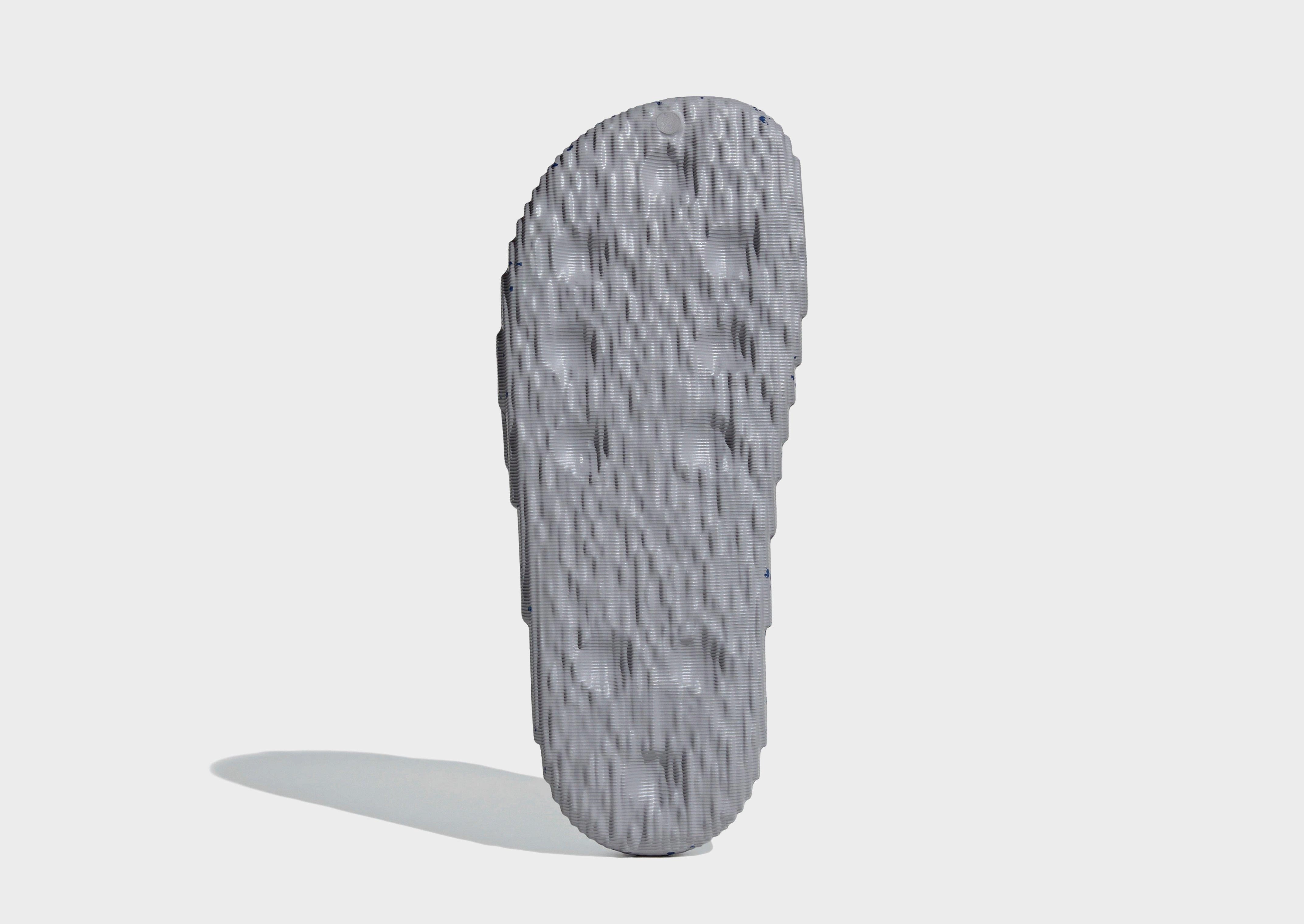 Wear Reimagined, Motion Simplicity, Responsive Design, Future-Neutral, Smart And Simple, Quiet Statement, Urban Inspired