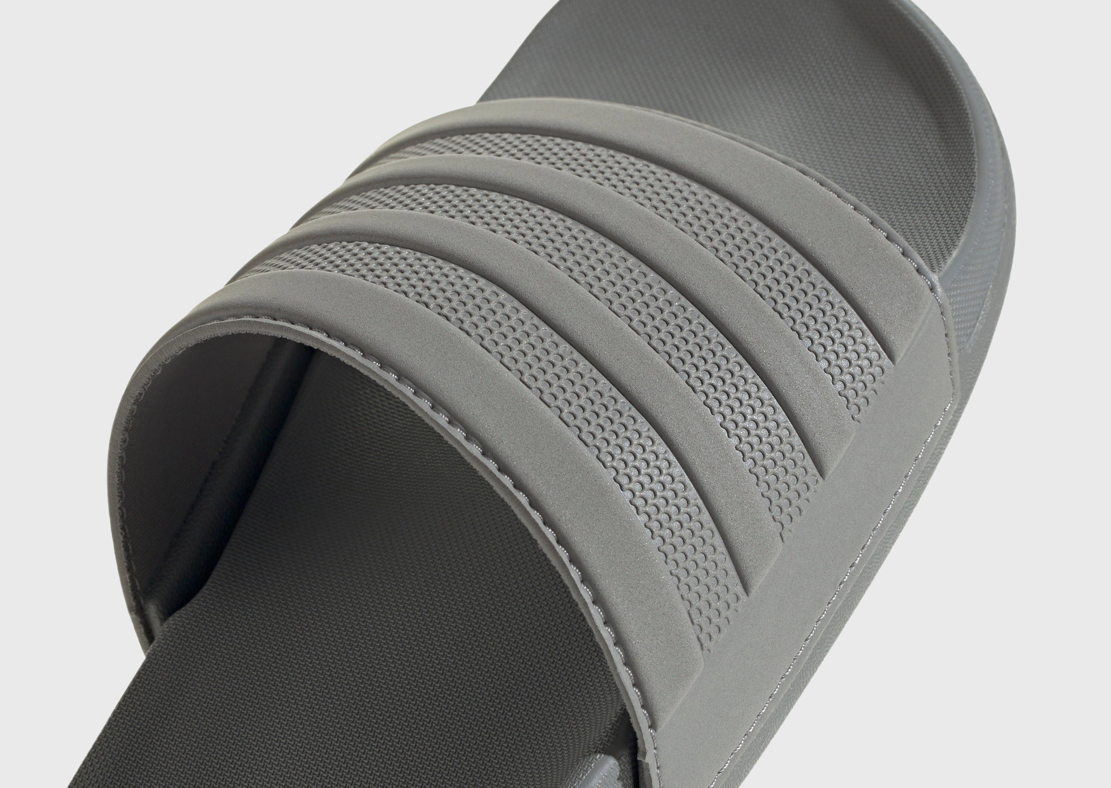 Hybrid Aesthetic, Designed For Fluidity, Go-Easy Gear, Functional Ease, Streamlined Look, Motion Simplicity, Layer Light