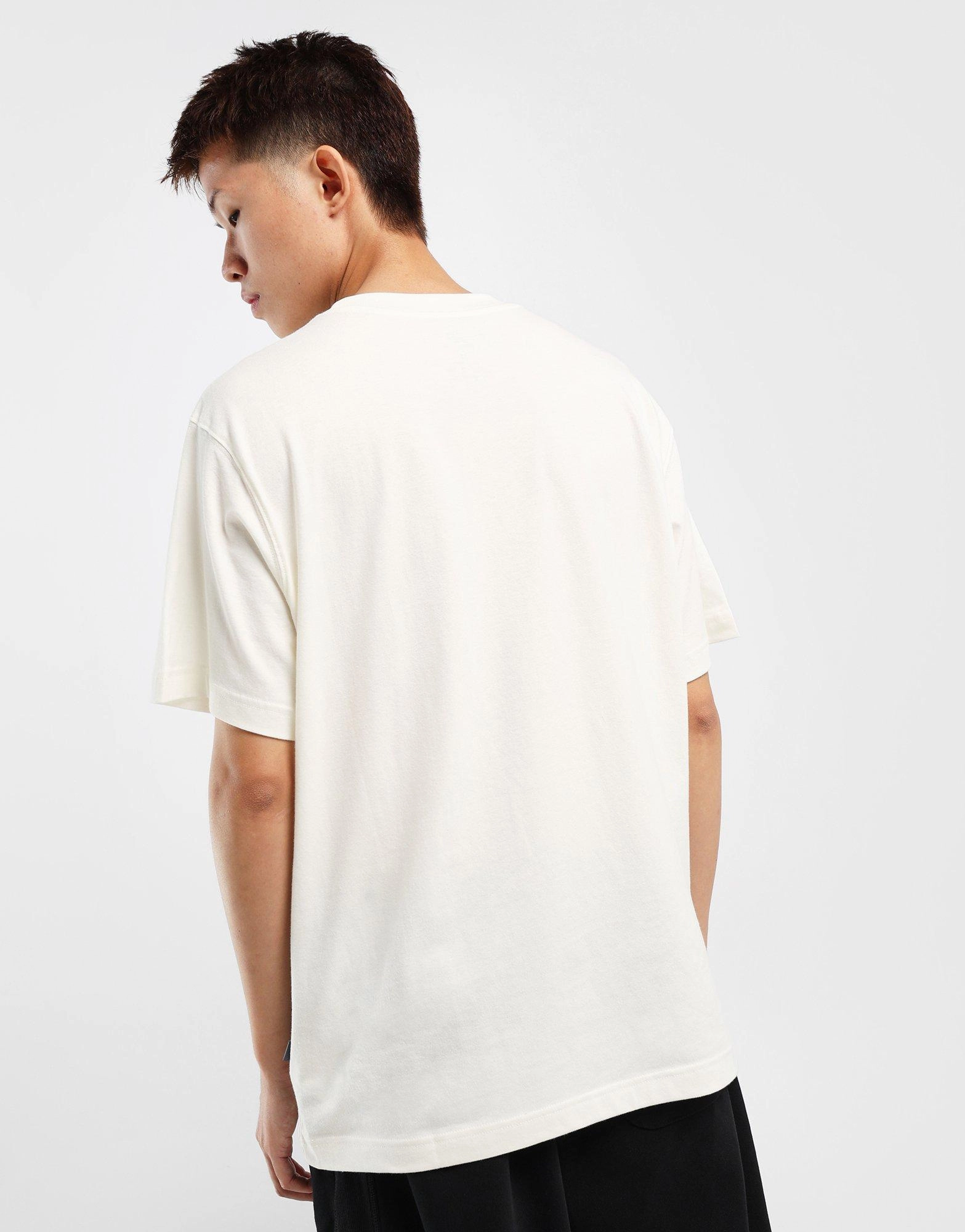 Structured Freedom, Motion-Elevated, Dynamic Looks, Movement-Inspired, Universal Fit