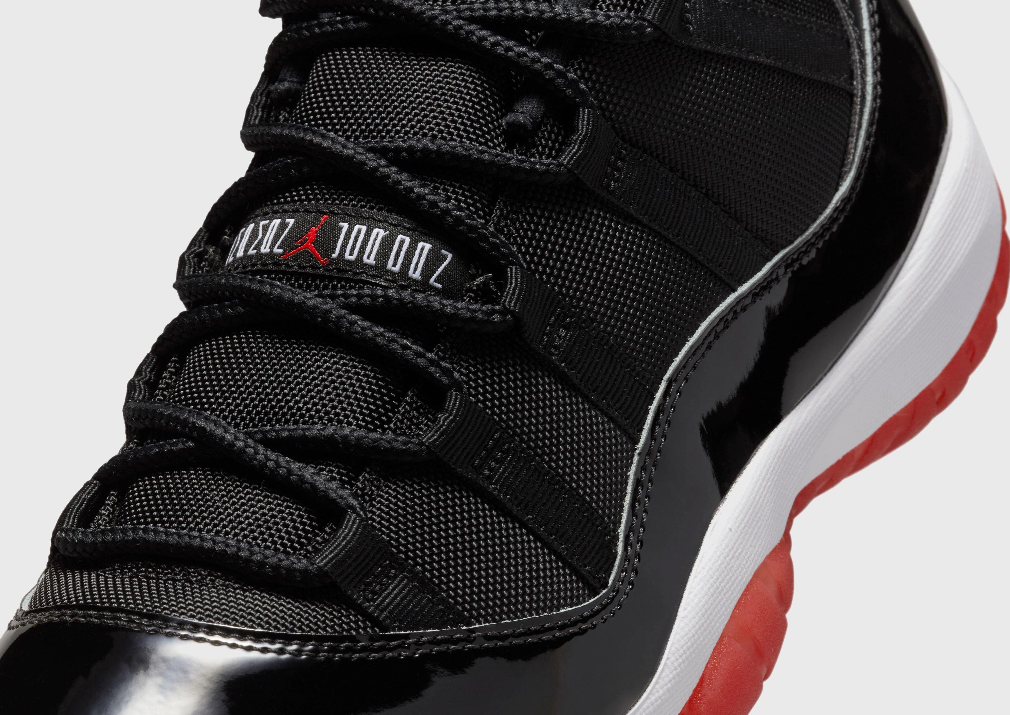 Smart Design Gear, Minimal Focus, Precision-Made, Rhythm-Based Wear, Everyday Core, Soft Urban Core, Dynamic Presence