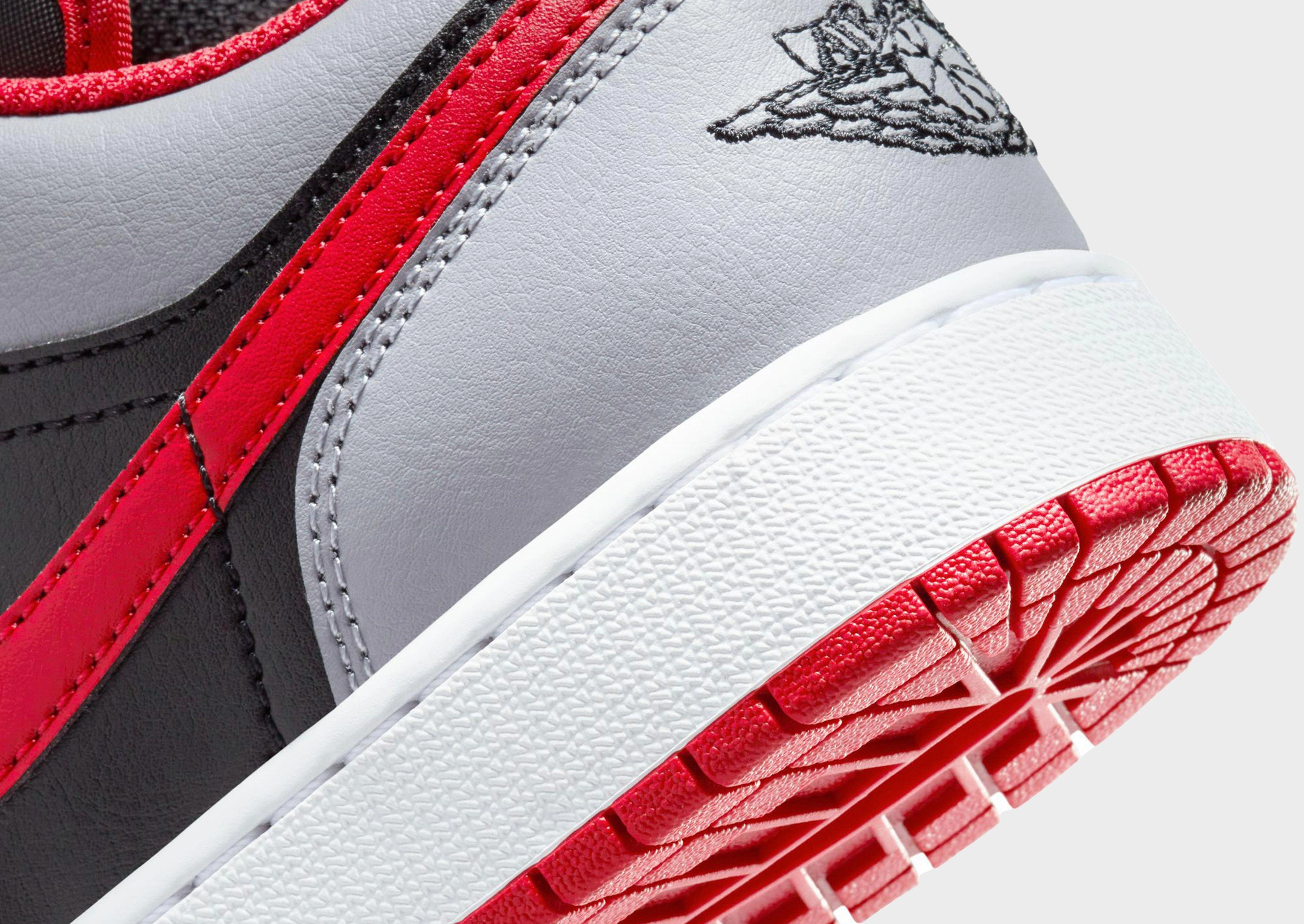 Refined Comfort, Simplicity Rules, Constant Comfort, Designed To Shift, Go-Mode Fit, Responsive Design