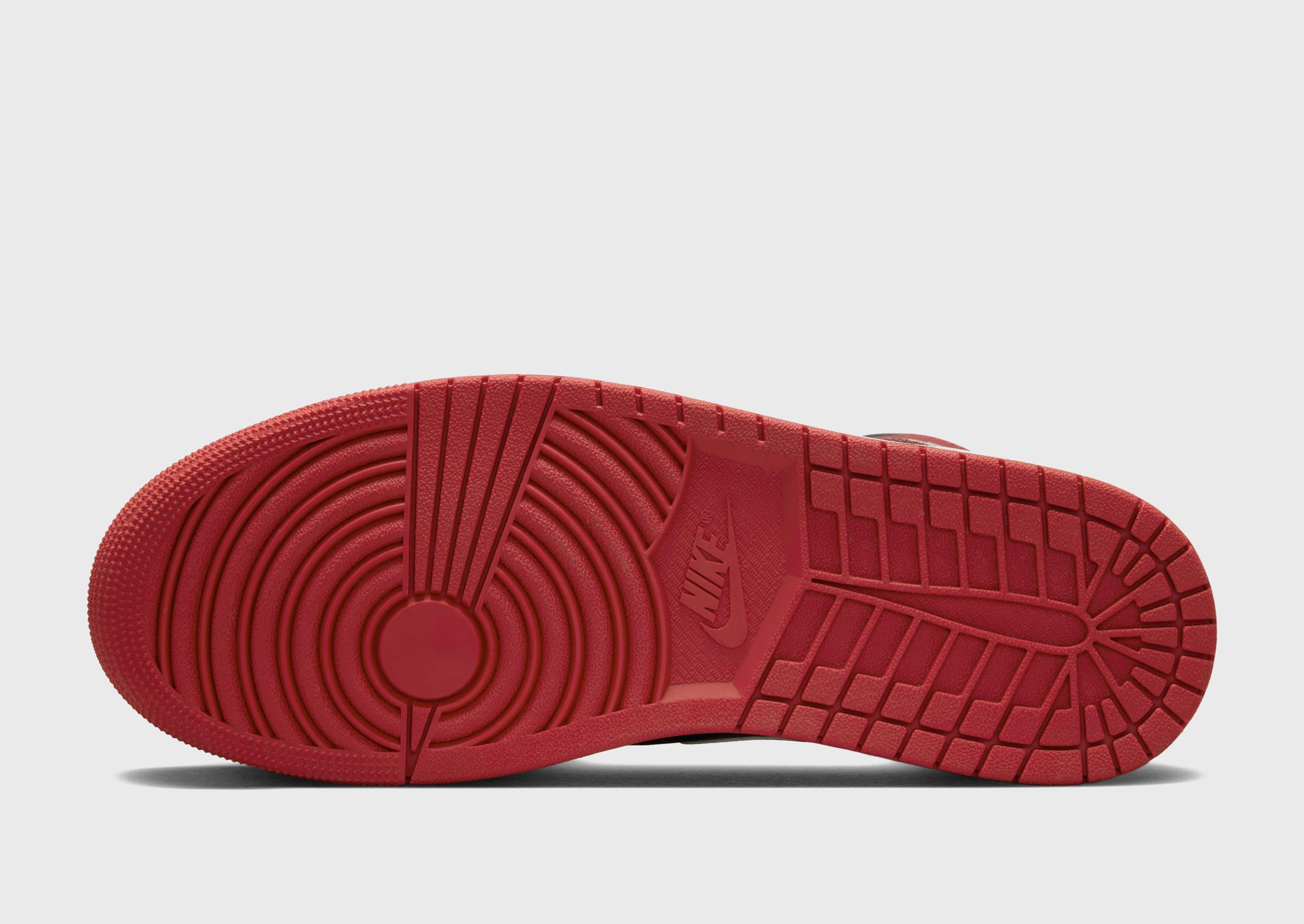 Hybrid Life, Made To Perform, Pure Look, Calm-Driven Fit, Unified Fit, Clean City Core, Multi-Wear Outfit