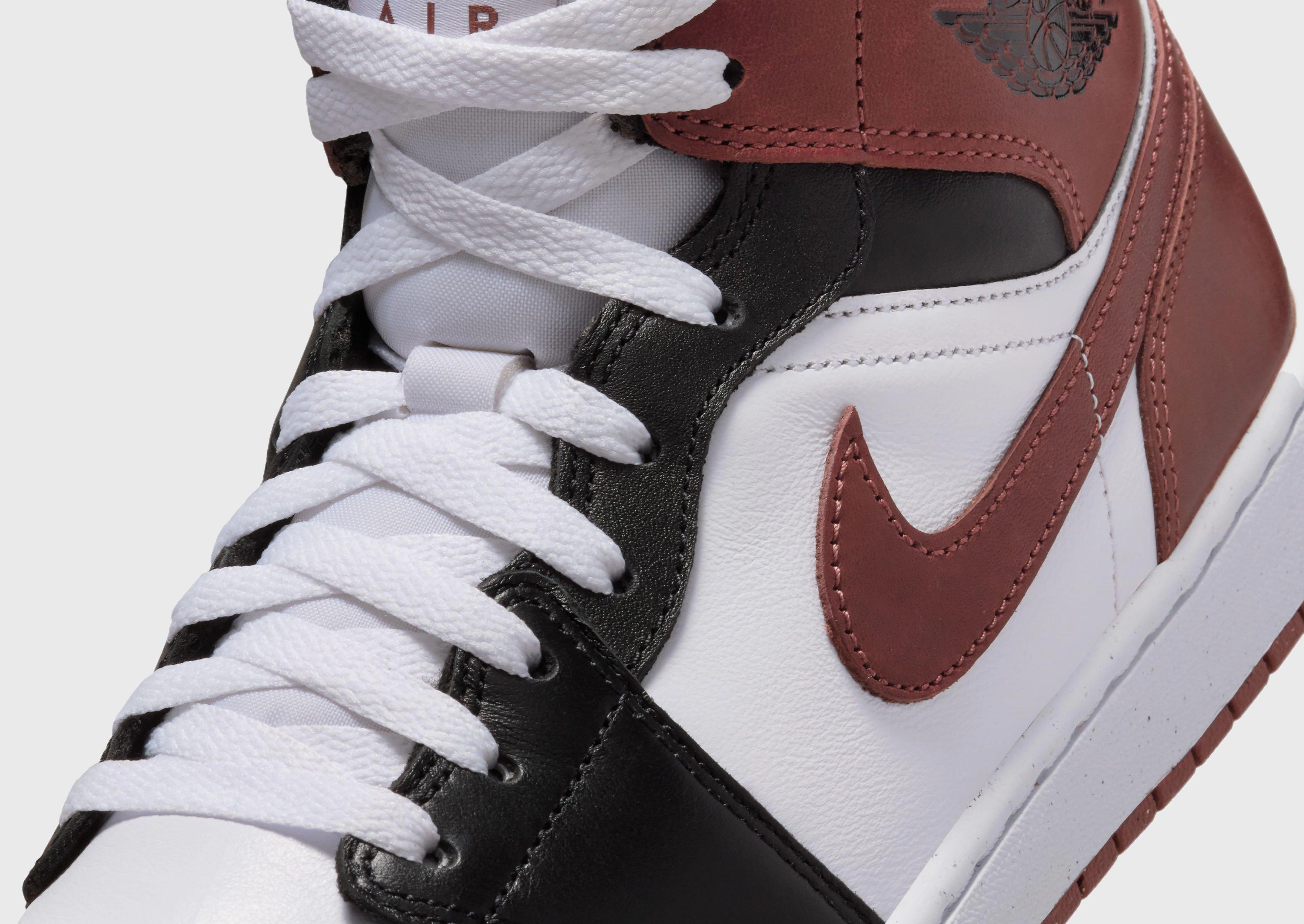 Bold Details, Versatility Reimagined, Simple City, Calm In Motion, Clean-Motion System, Future-Ready Fit, Active Ease