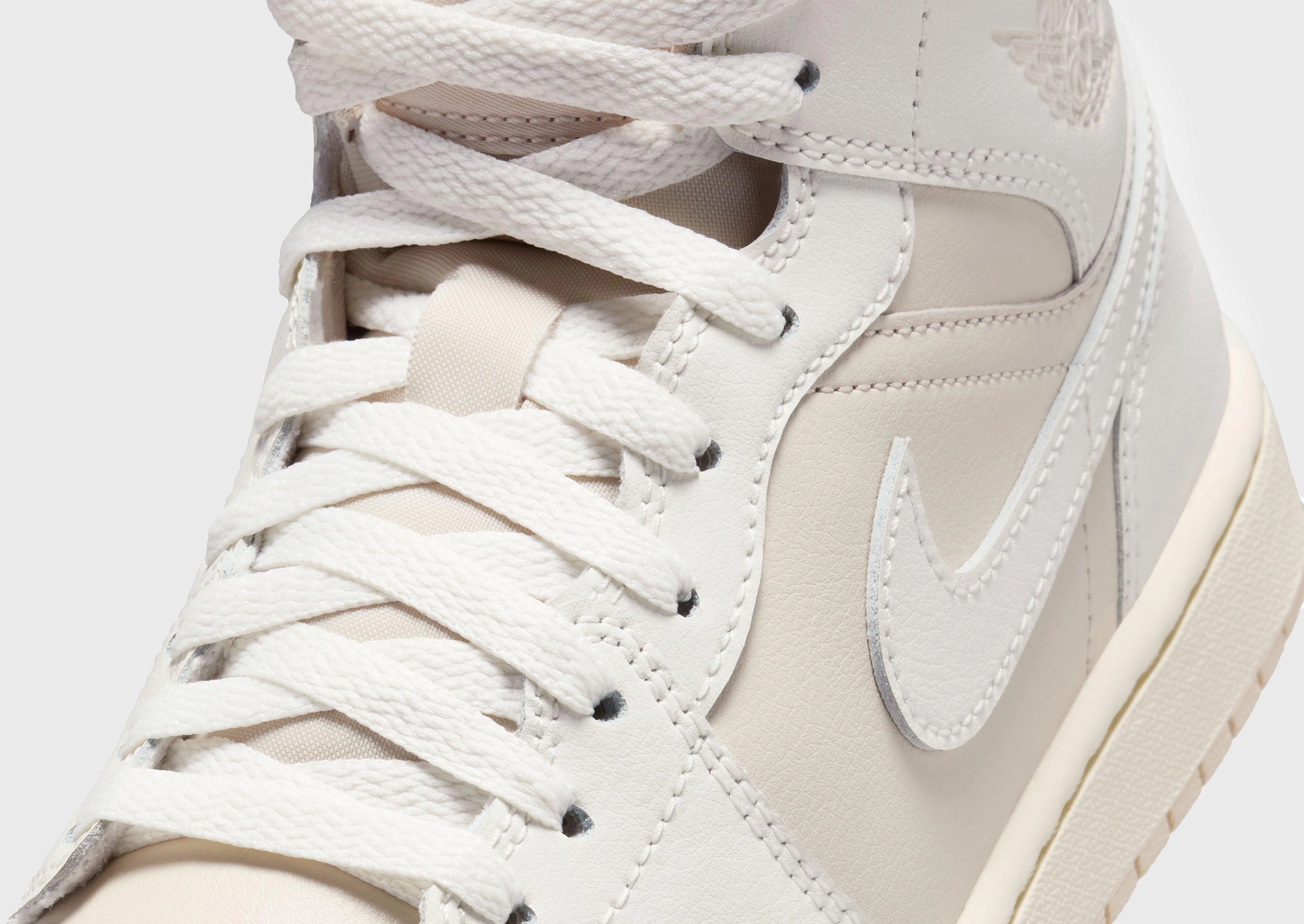 Clean Profile, Engineered Simplicity, Crafted For Calm, Clean City Core, Everyday Ease, Beyond The Basics, Precision-Made