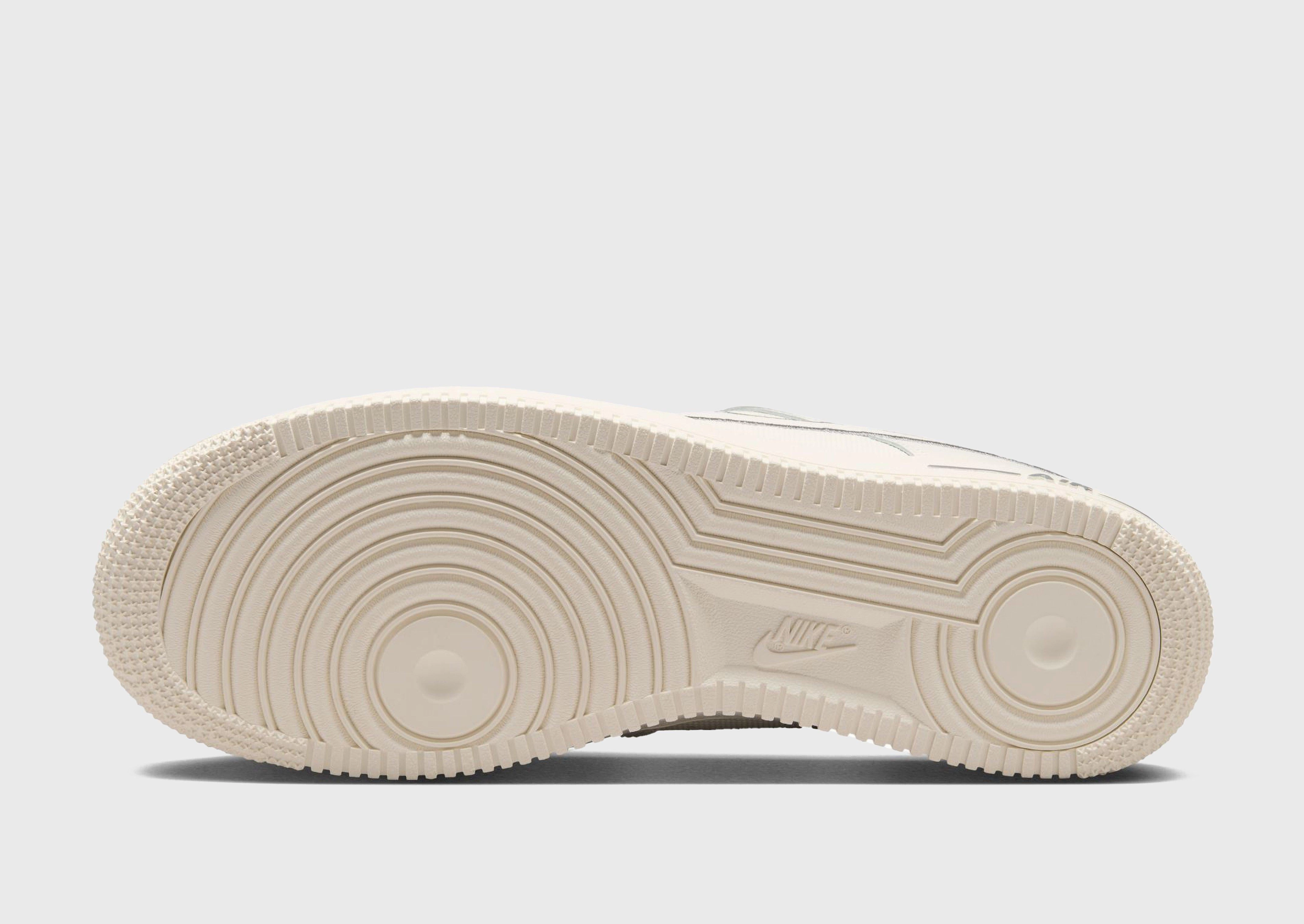 Essential Edge, Mindful Motion, Progressive Living, Comfort Refined, Everyday Sleek, Understated Utility, Rhythm Of Life