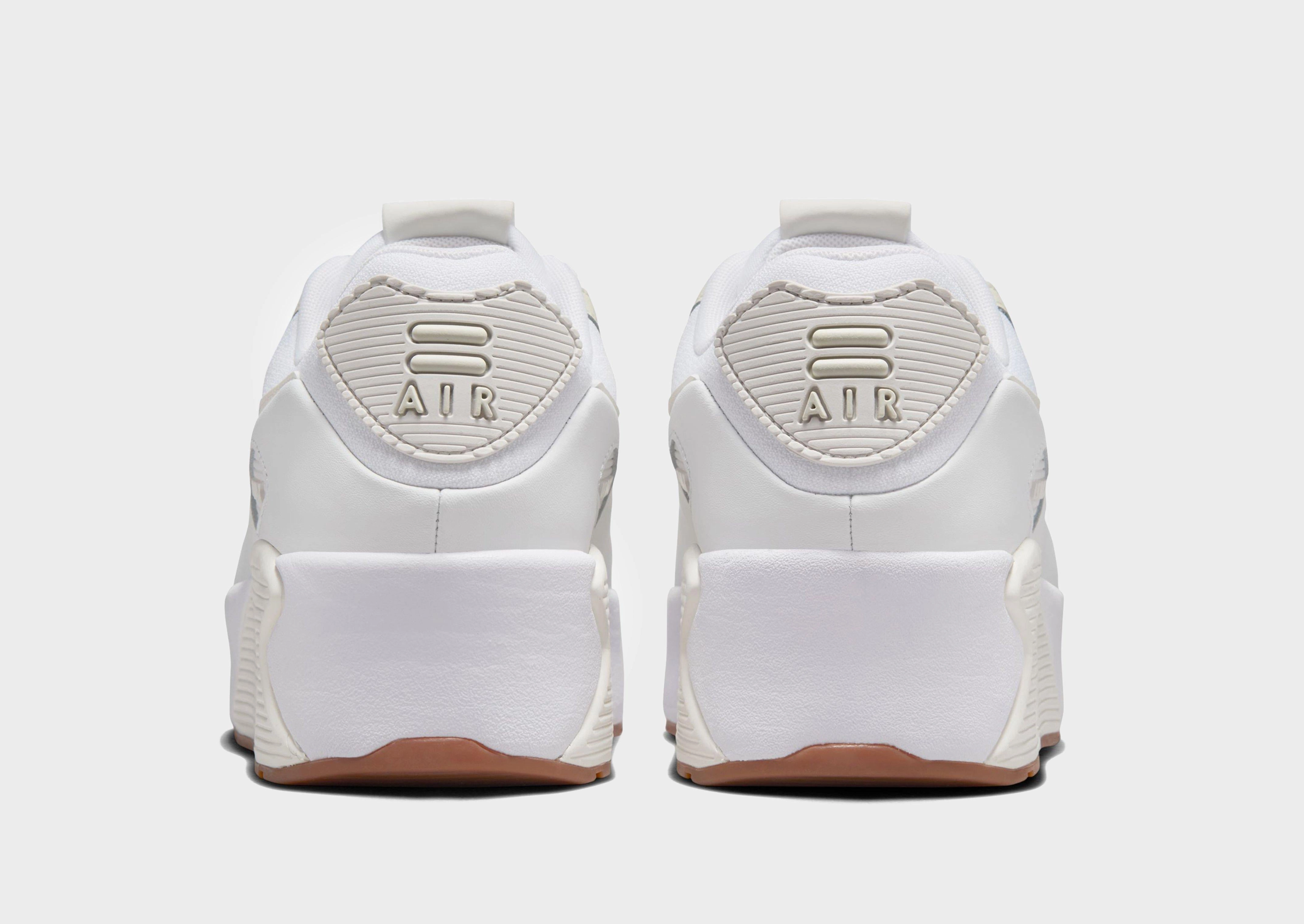 Elevated Gear, Motion-Driven, Pure Look, Comfort Redefined, Subtle Signature, Motion Simplicity, Soft Structure, Cool Motion