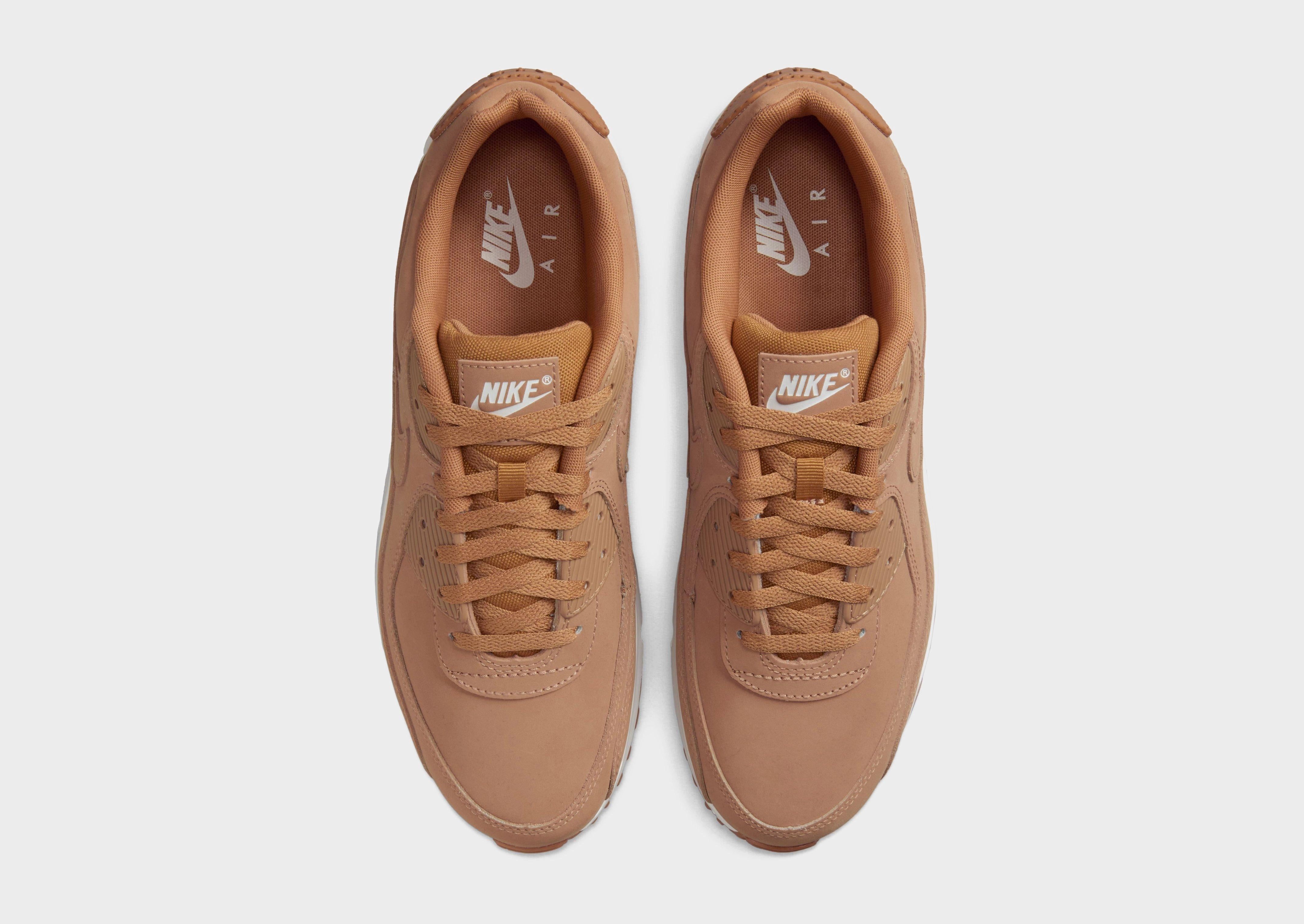 Everyday Ease, Movement Ready, Updated Basics, Fresh Silhouette, Smart Design Gear, Easy Motion, Tailored For Life, Your Flow Wear