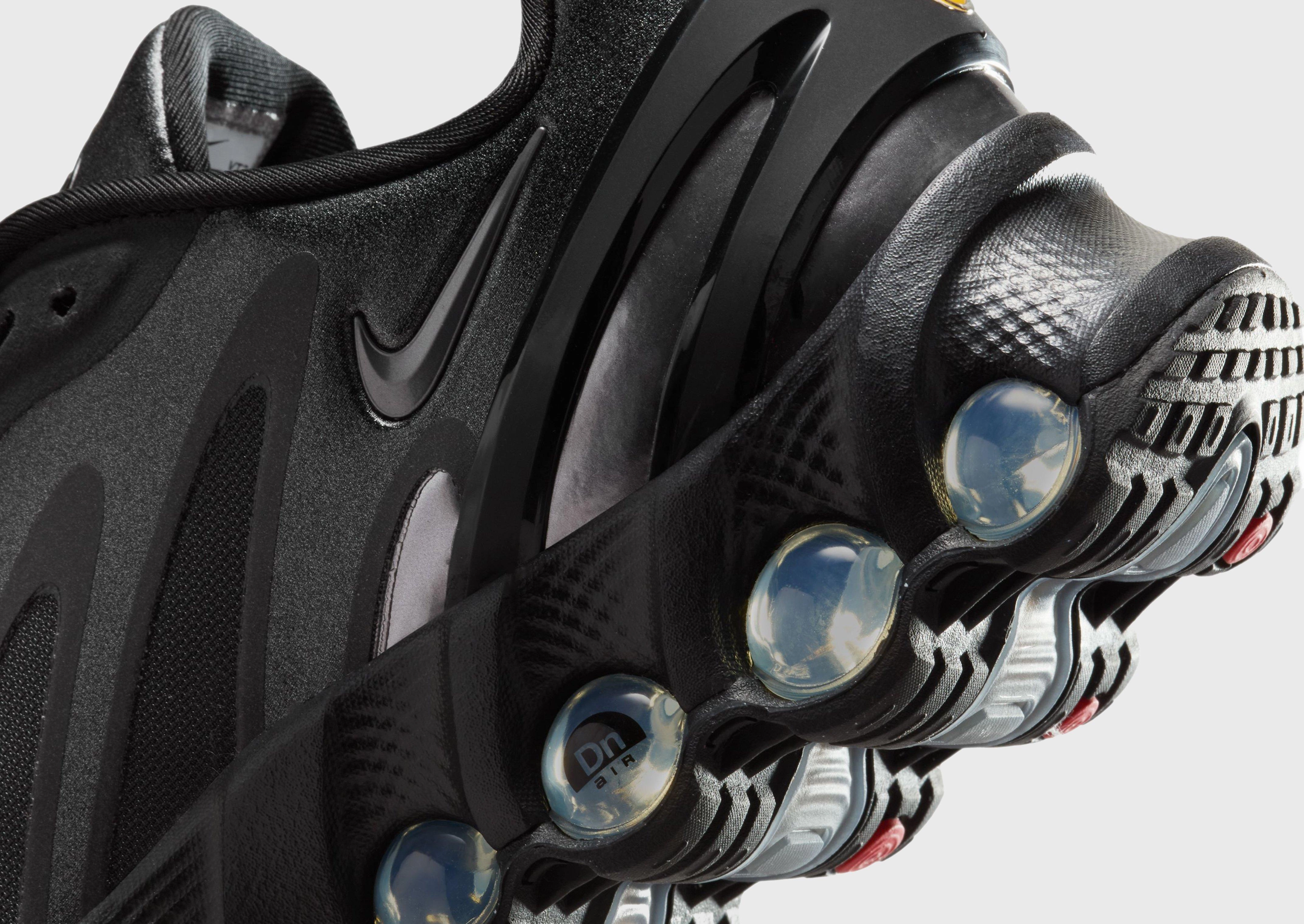 Ready-To-Flow, Essential Rhythm, Precision Style, Movement Architecture, Forward Pulse, Clean Forms, Soft Structure, Curated For Motion