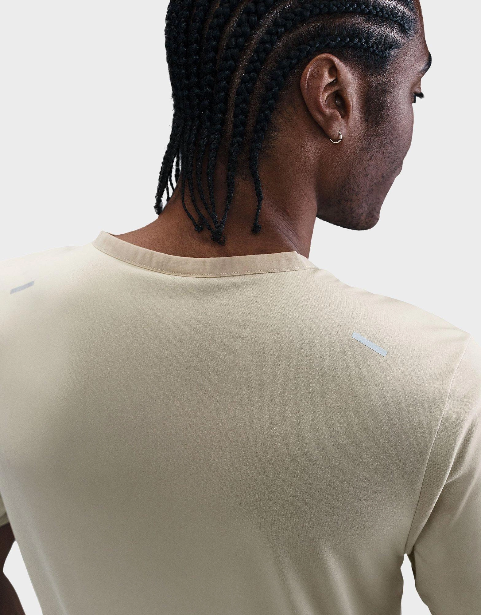 Streamlined Urban, Pure Function, Contemporary Vibes, Go-Mode Ready, Layer Logic