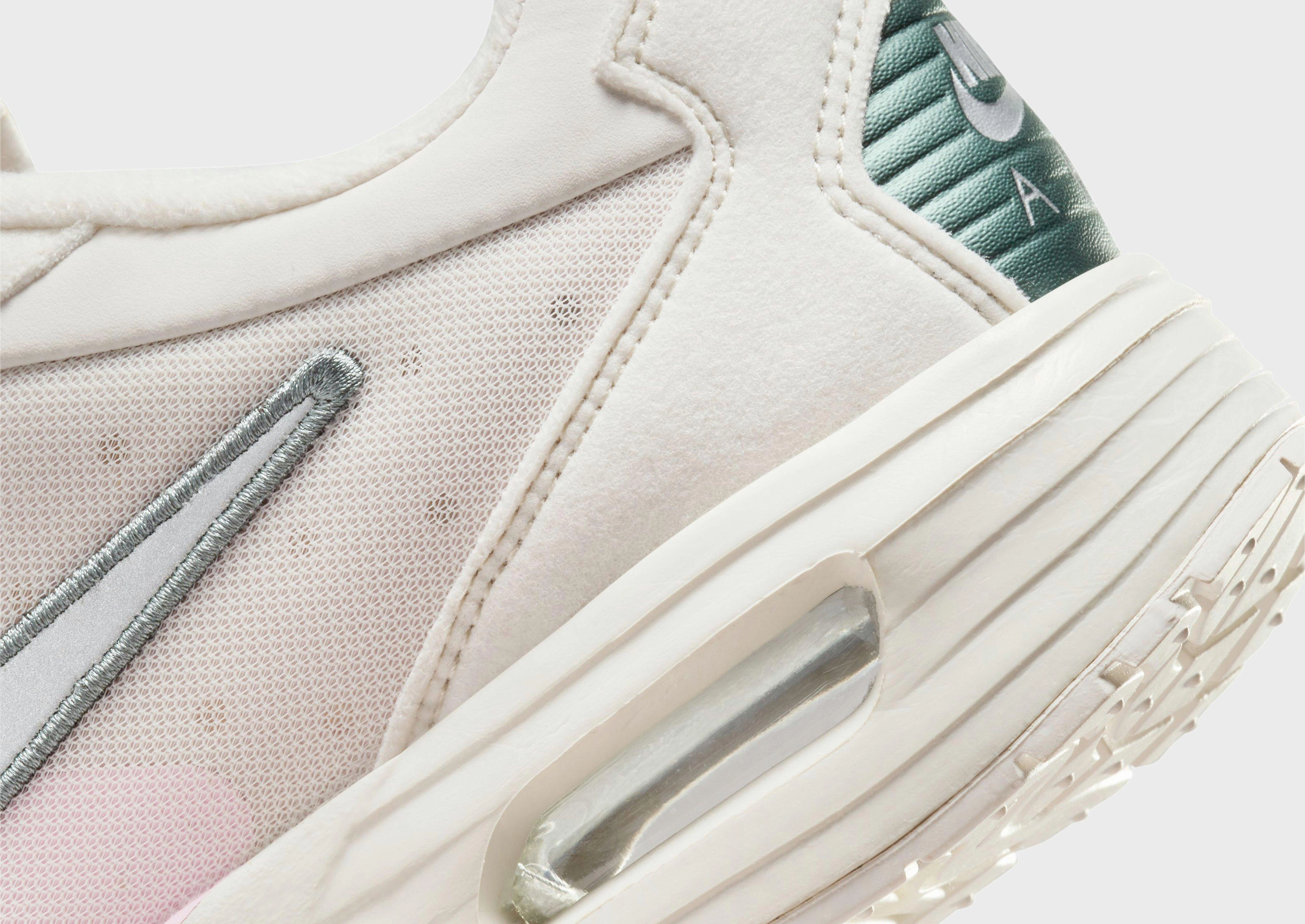 New Classics, Breathe And Move, Tailored For Life, Tailored Utility, Designed To Flex, Future Fit