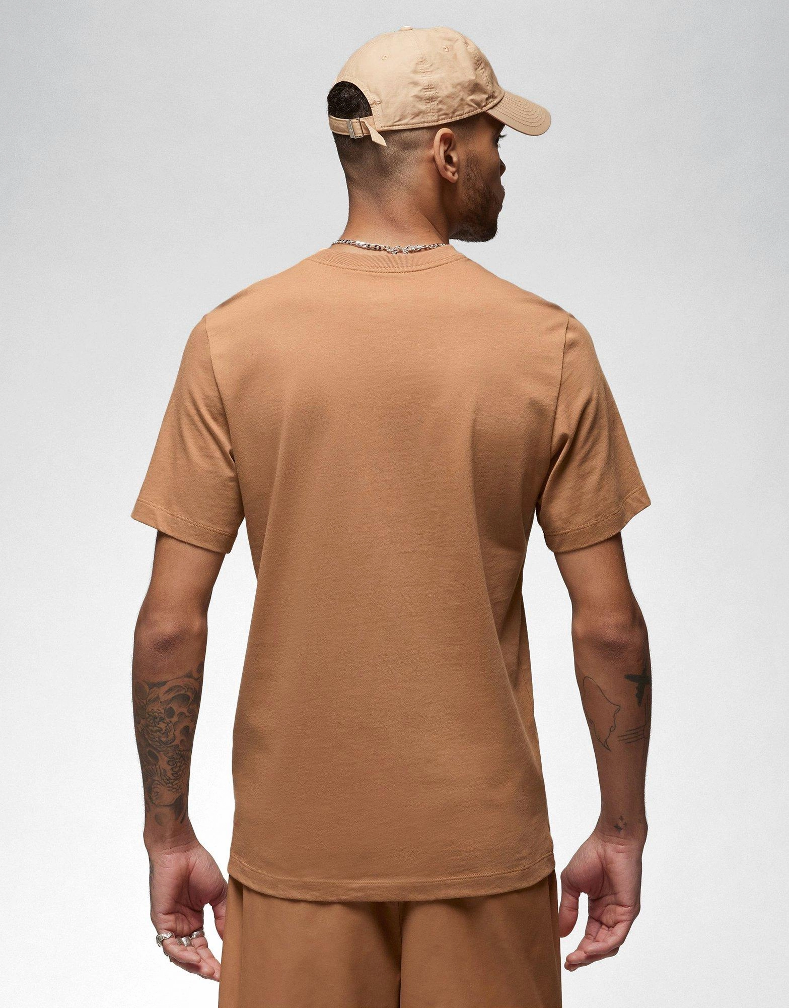Street Form, Tailored For Life, Seasonless Energy, Simple City, Street-Ready, Refined Balance