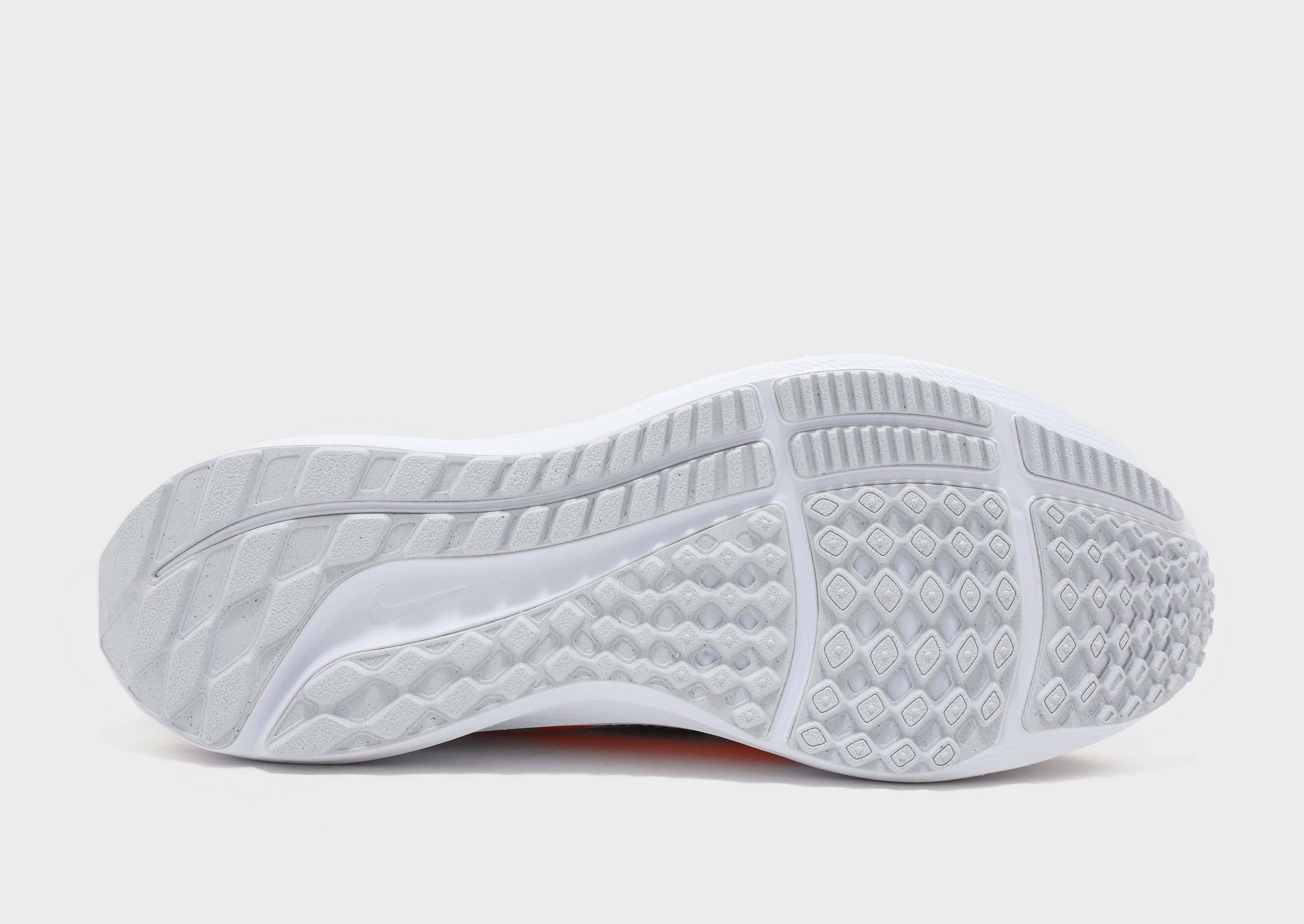 Uncomplicated Fit, Urban Lifestyle, Living Flow, Live In Motion, Optimized Rhythm, Crafted Flow, Core Style System